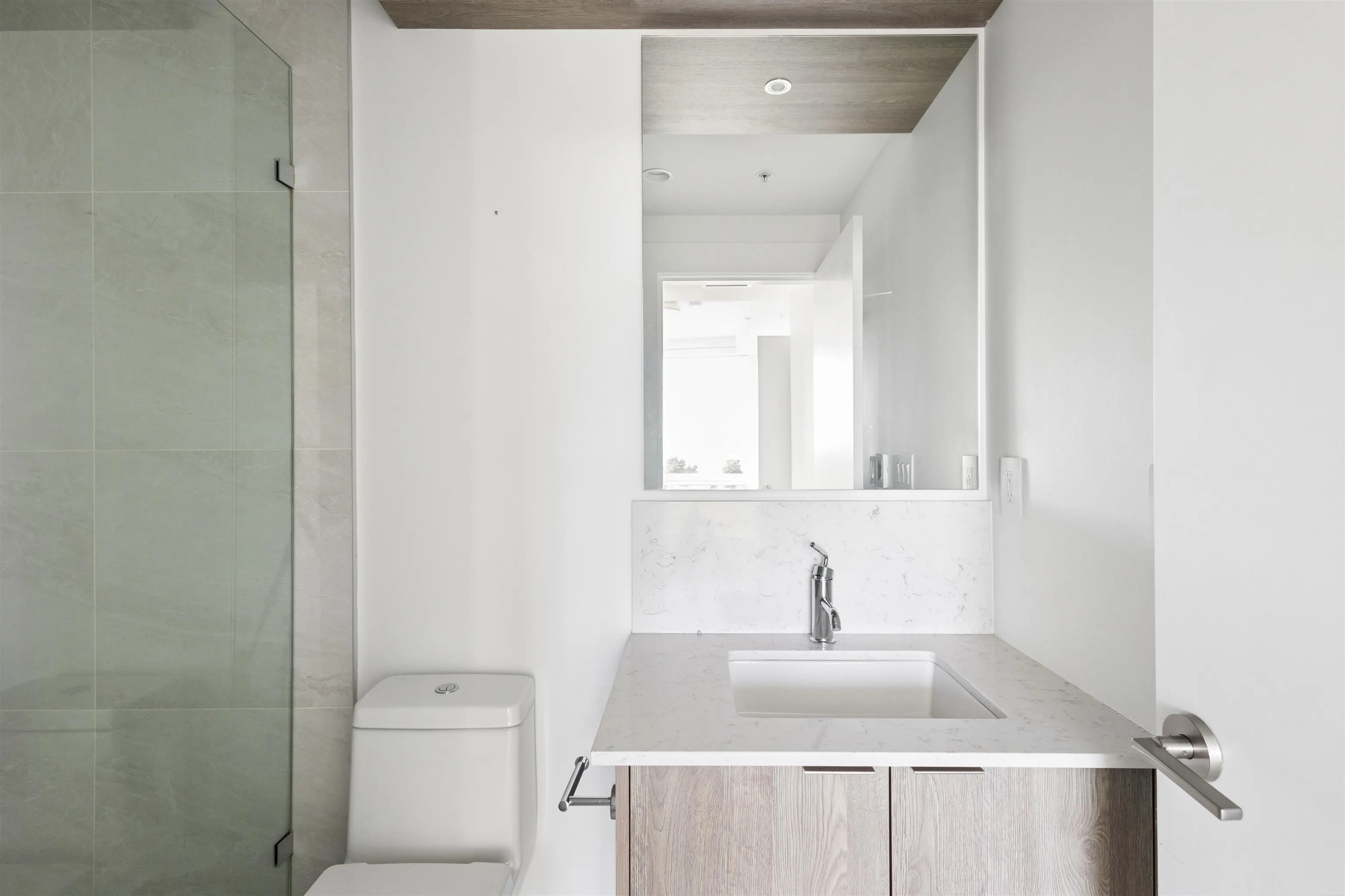 7638 Cambie Street #401
