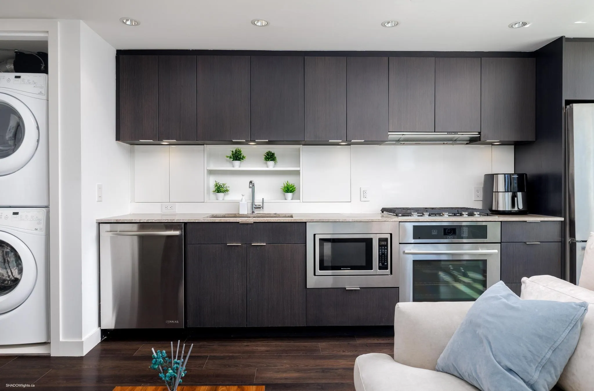 161 E 1st Street #607