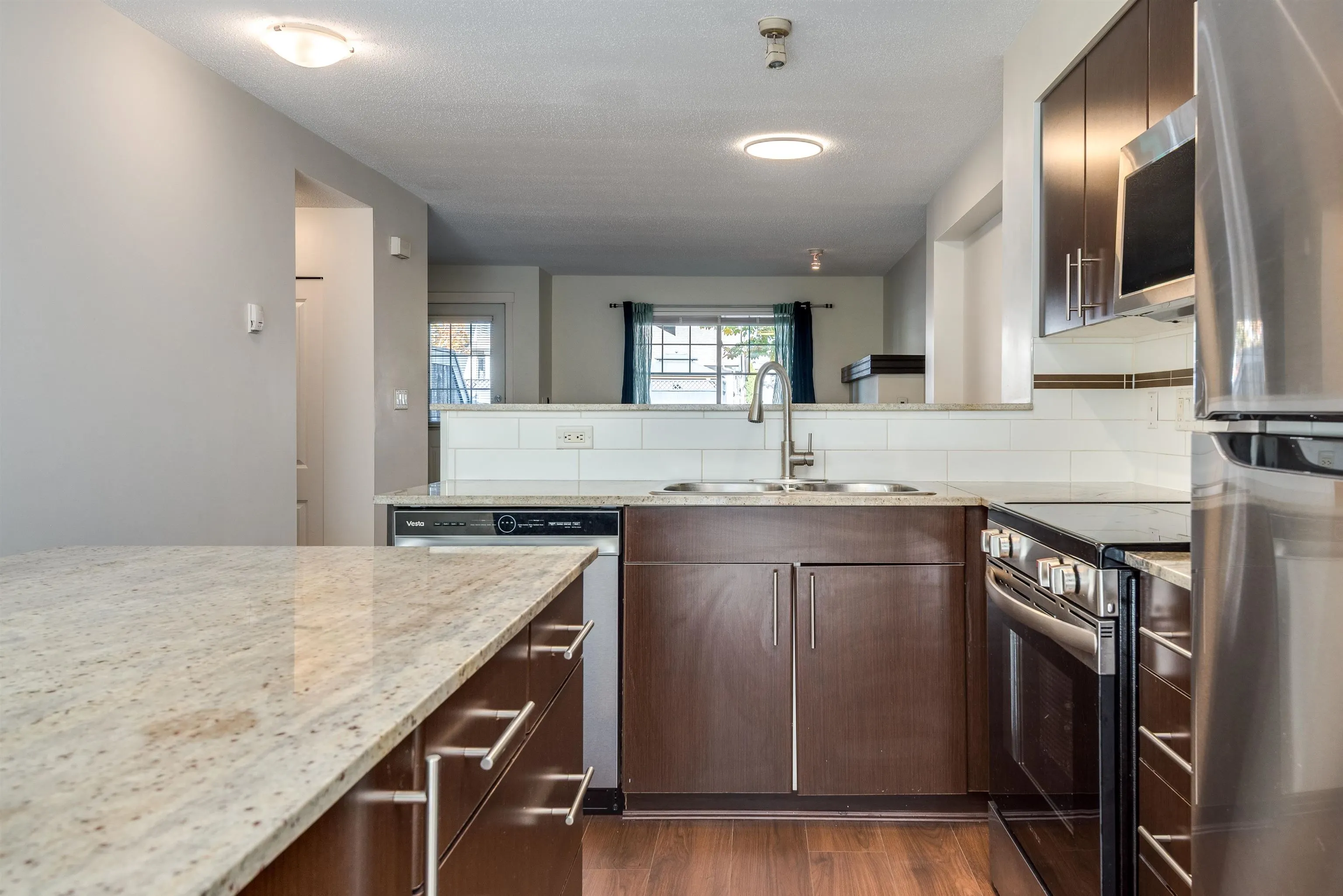 19250 65 Avenue #77