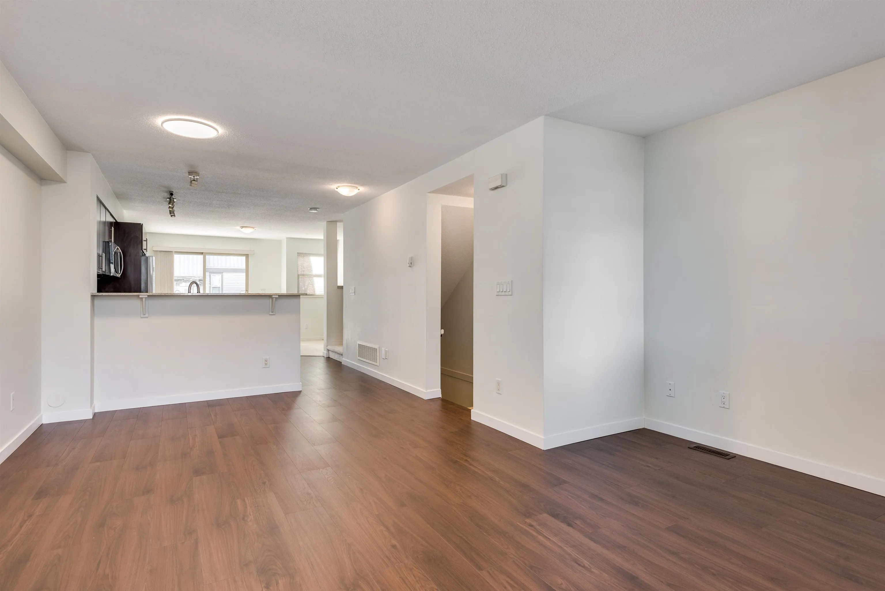 19250 65 Avenue #77