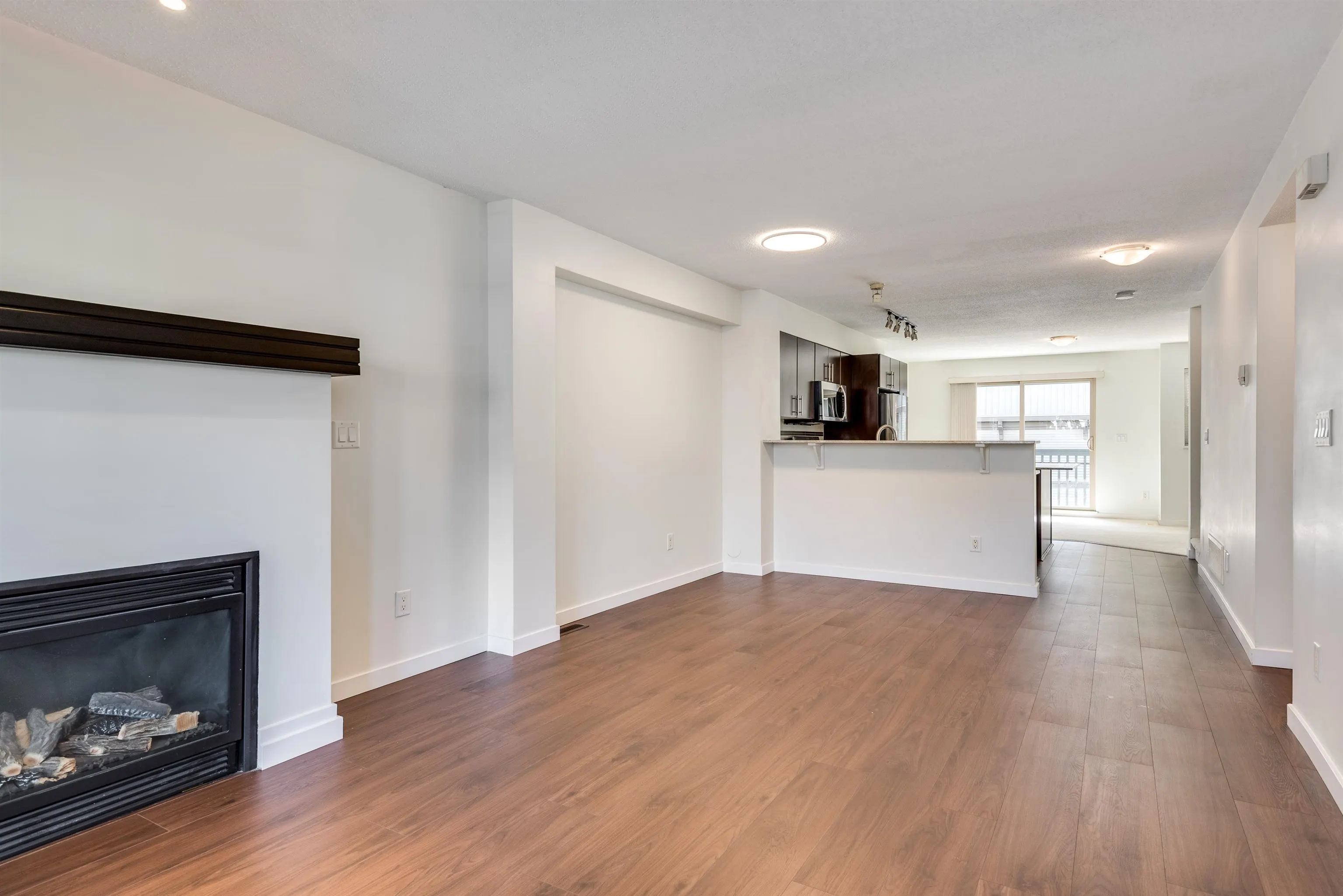 19250 65 Avenue #77