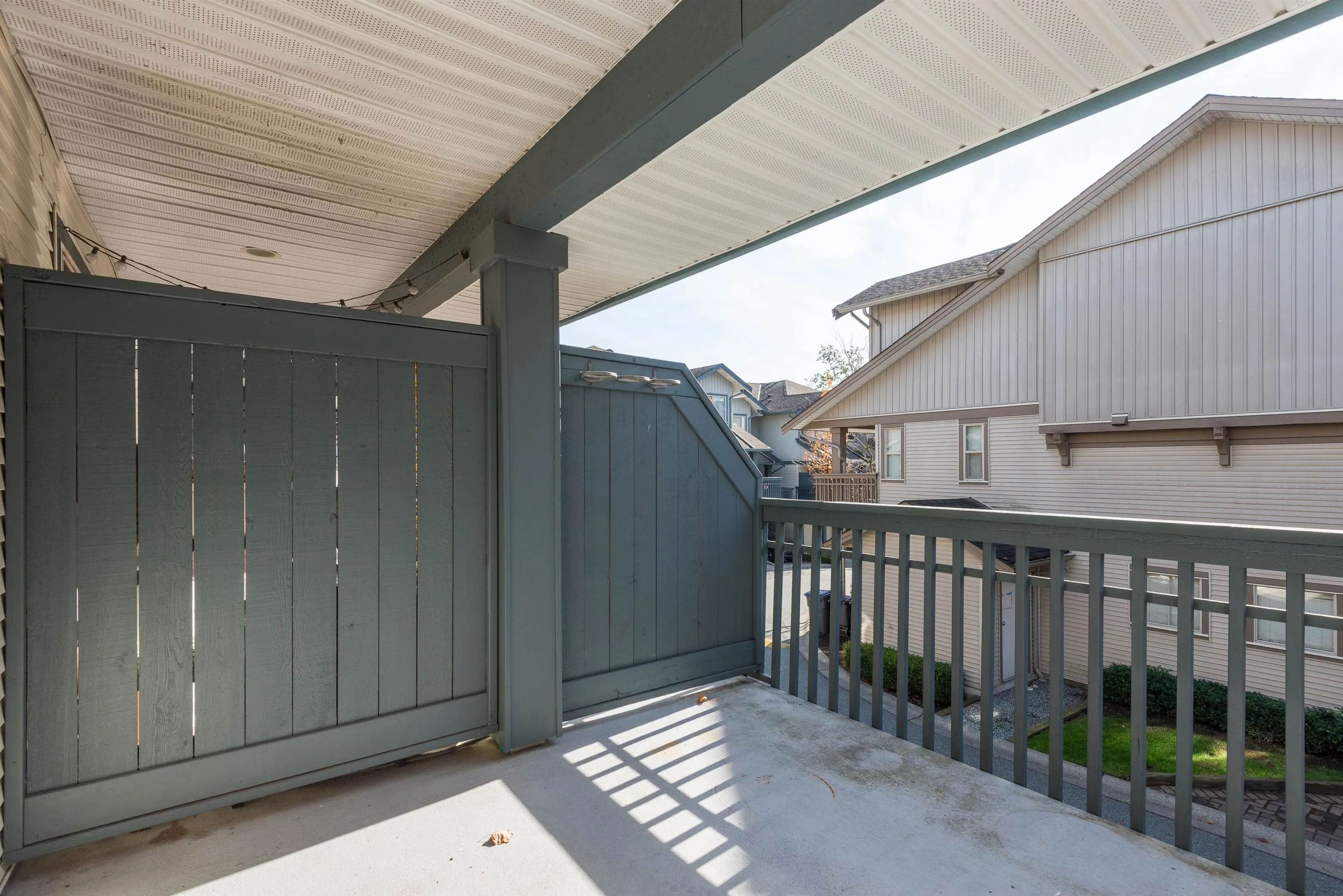 19250 65 Avenue #77