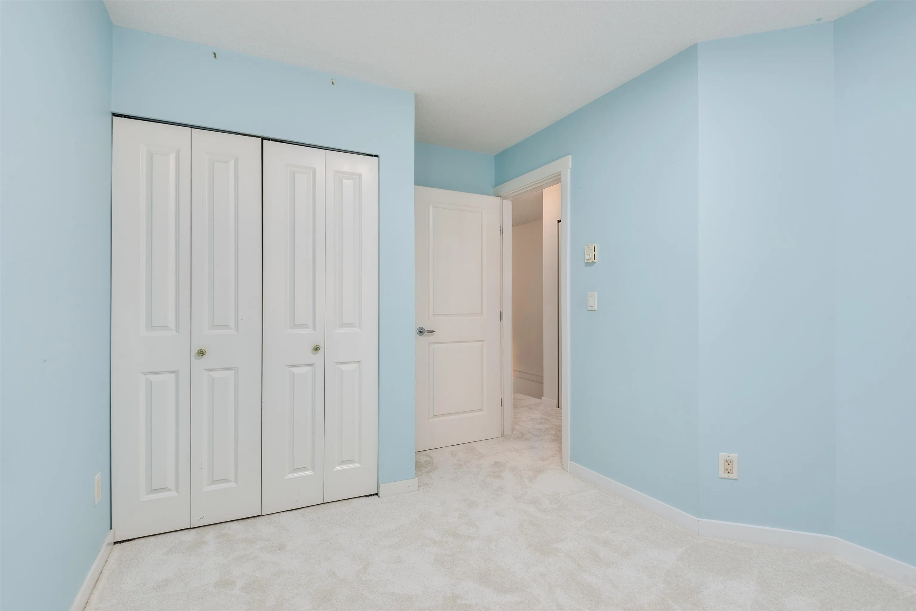 19250 65 Avenue #77