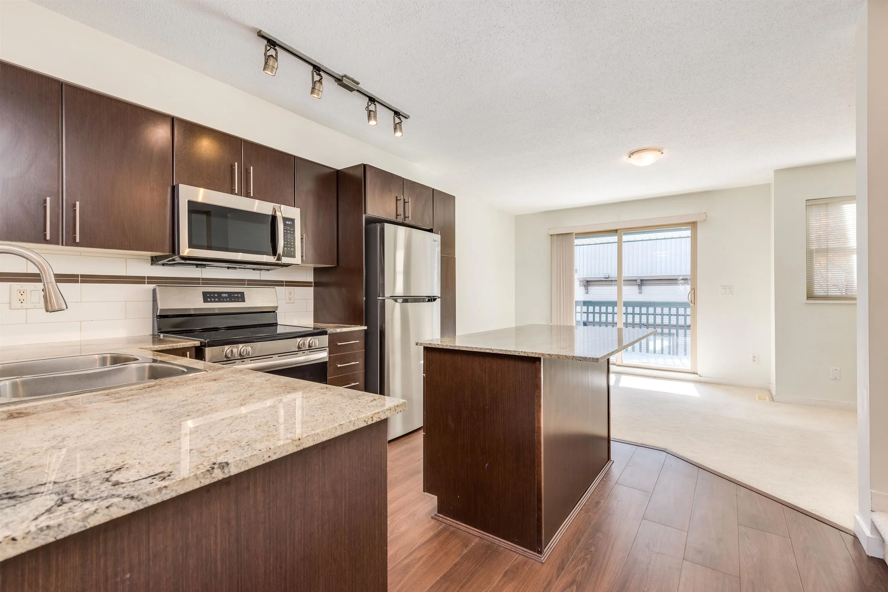 19250 65 Avenue #77