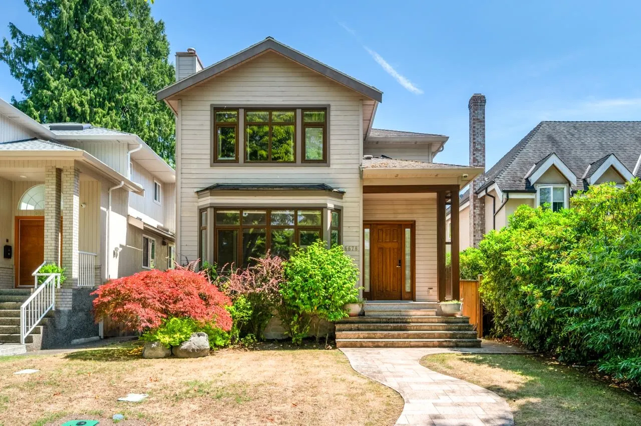 6678 Angus Drive