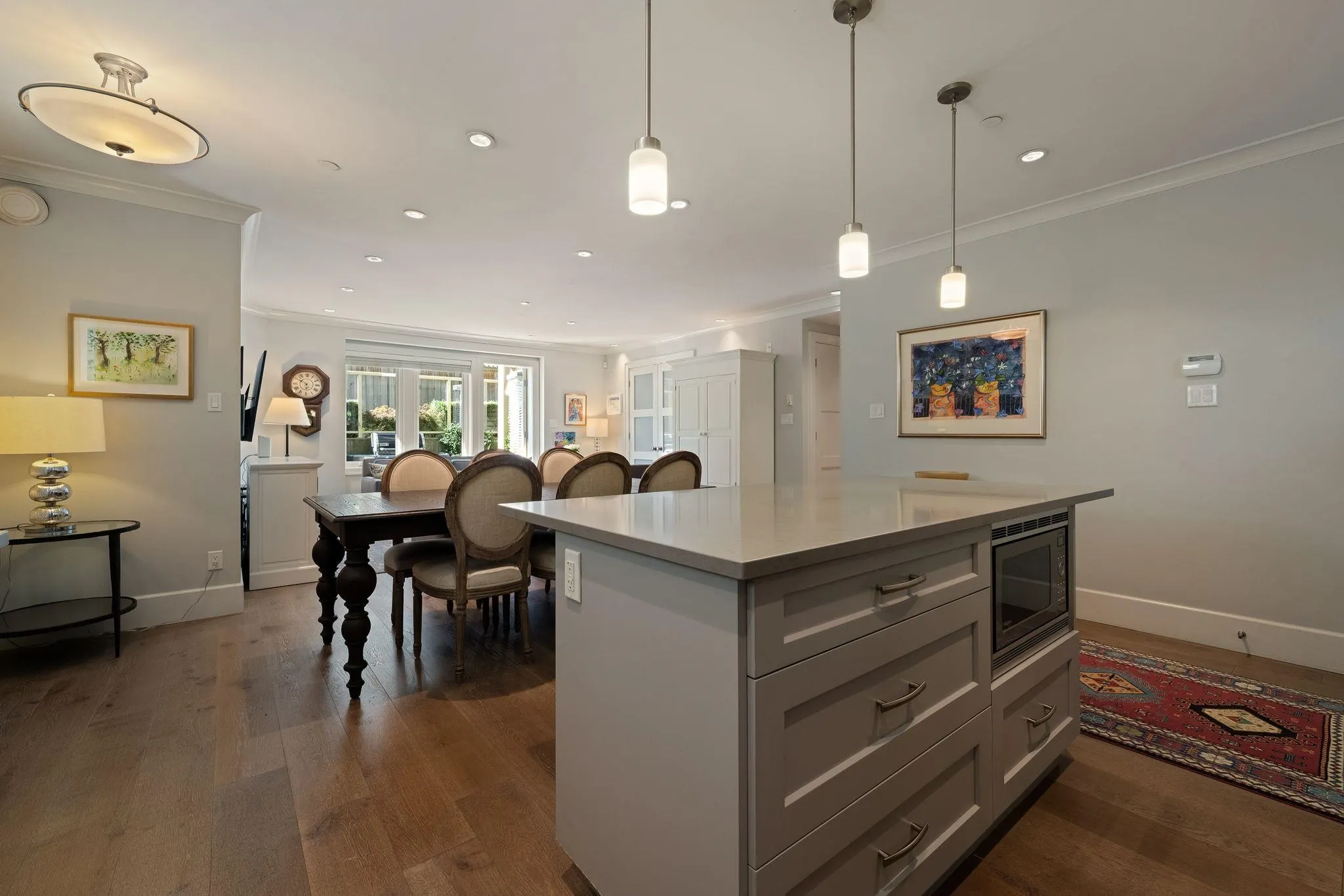 330 W 14th Avenue
