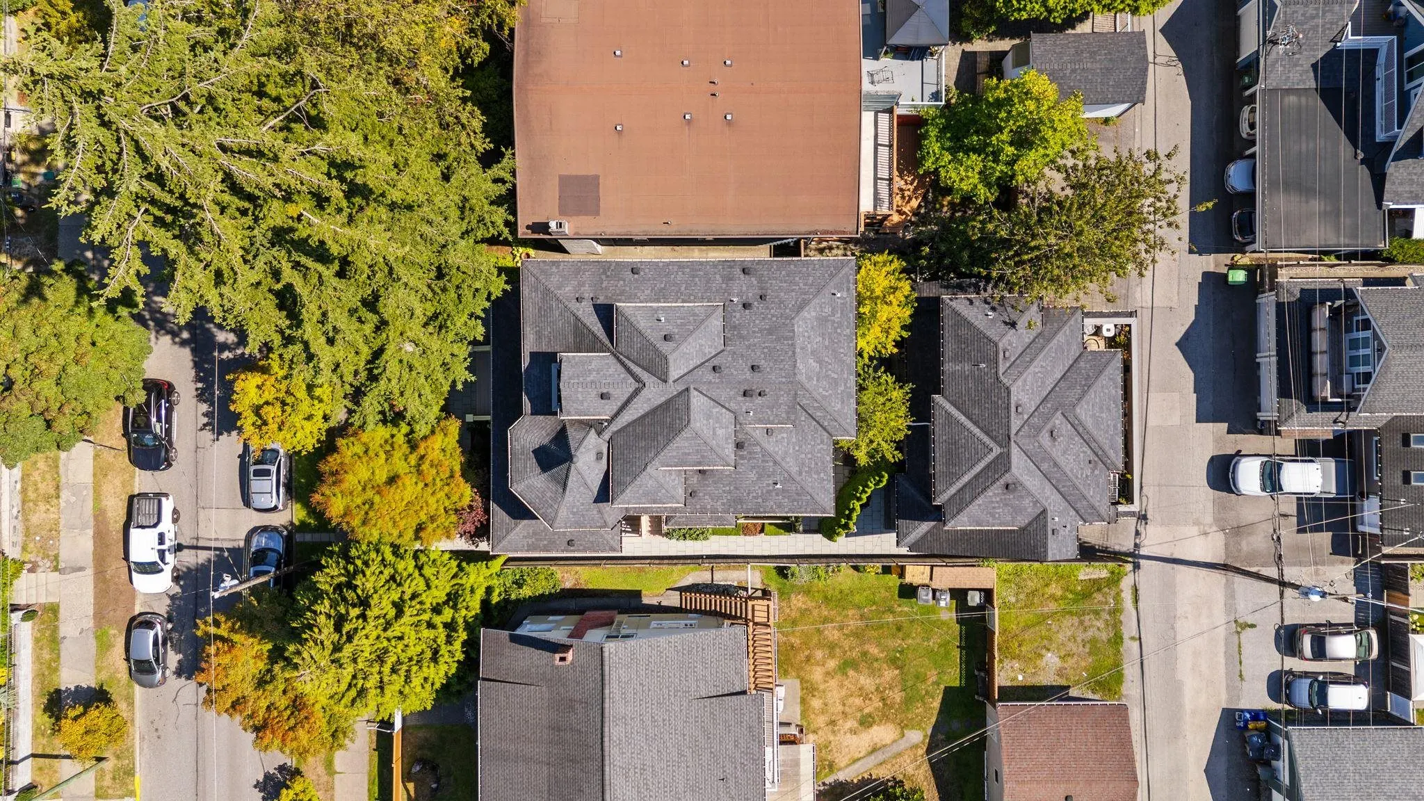 330 W 14th Avenue