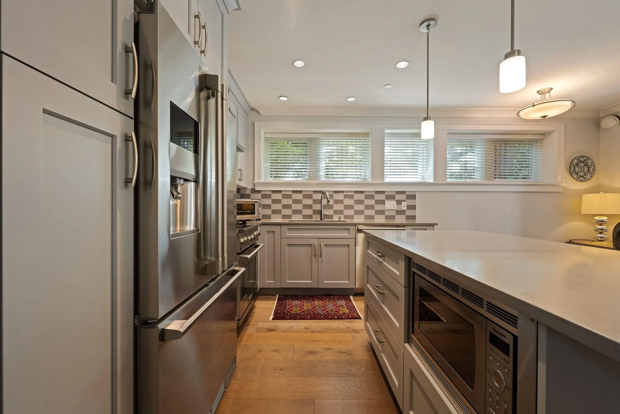 330 W 14th Avenue