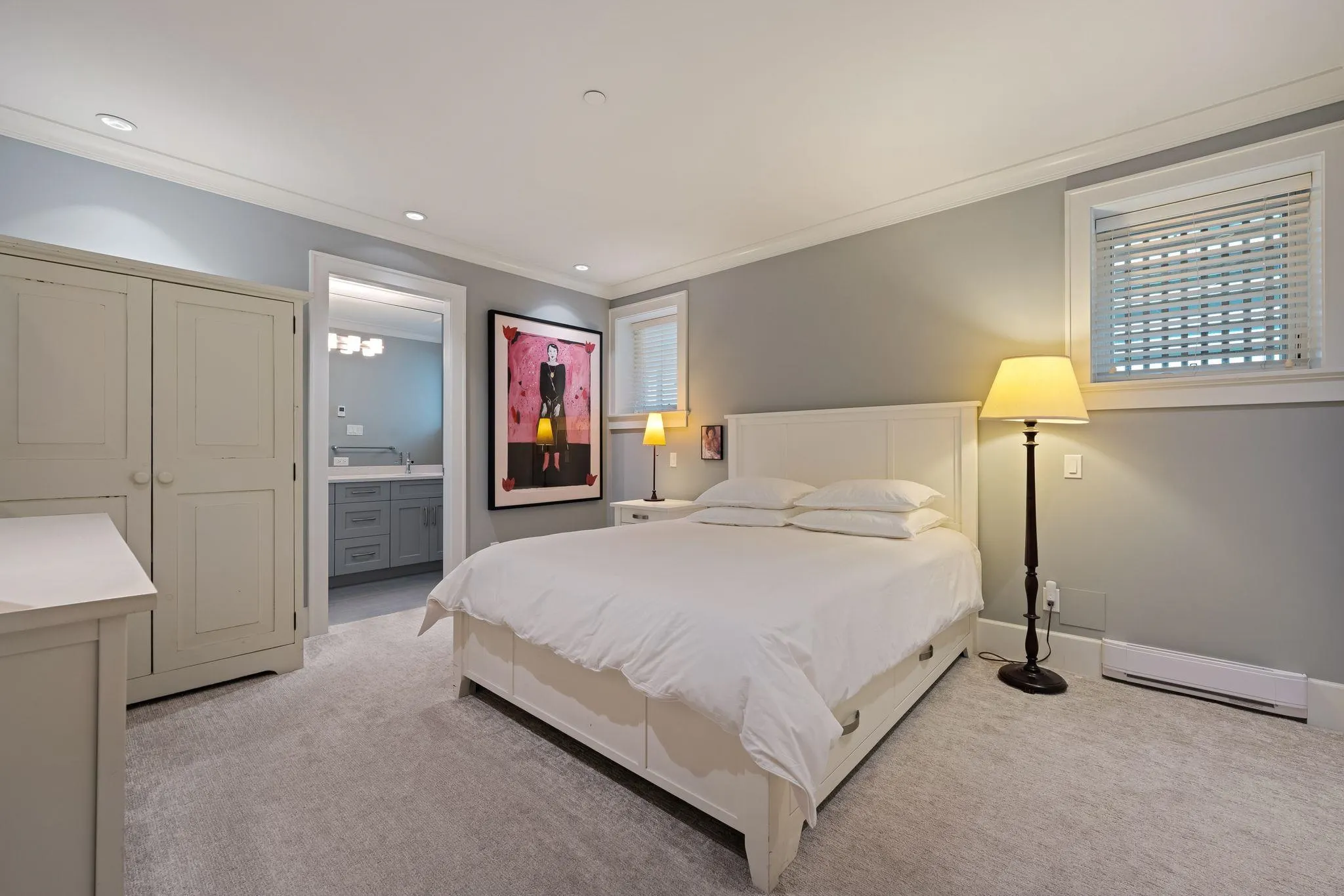 330 W 14th Avenue