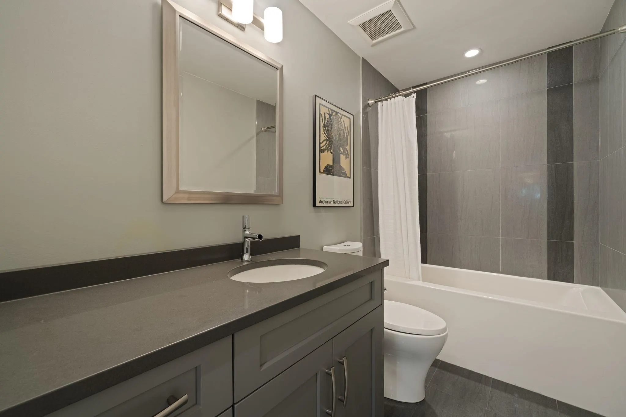 330 W 14th Avenue