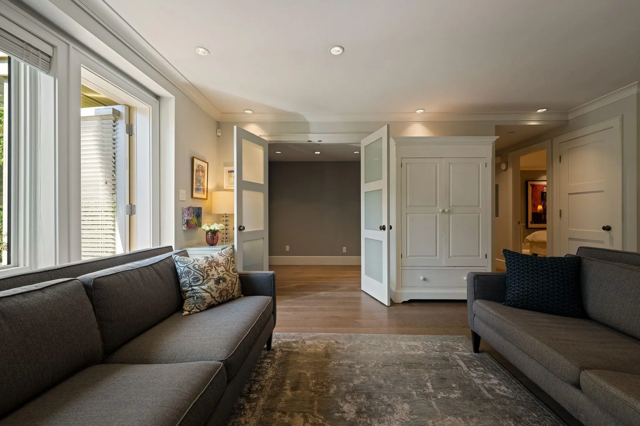 330 W 14th Avenue