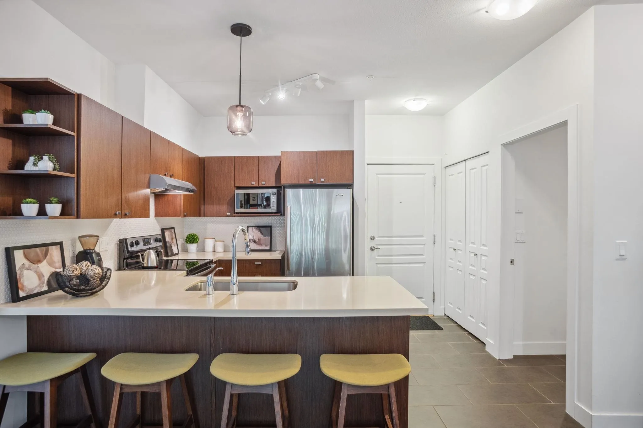 738 E 29th Avenue #125