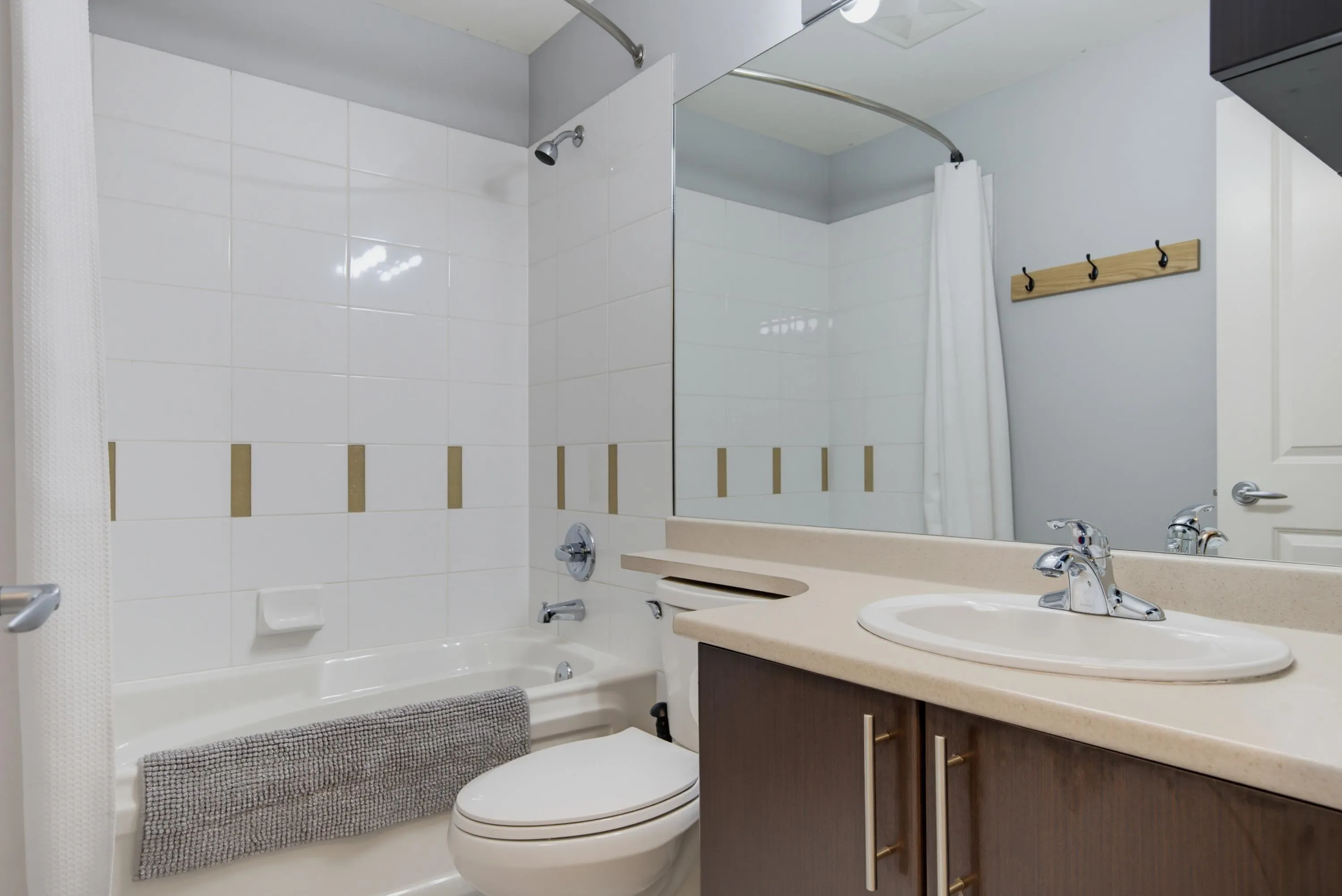 19250 65 Avenue #89