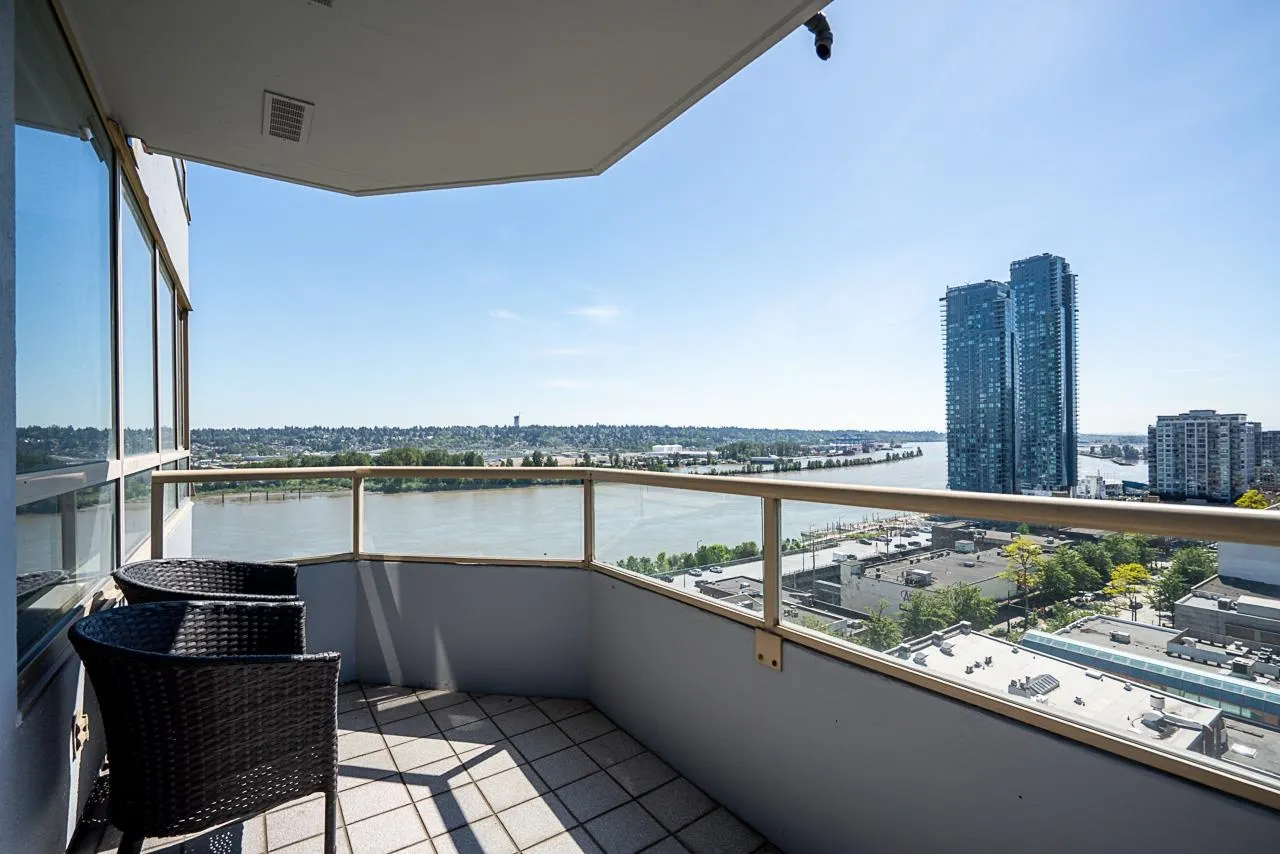 328 Clarkson Street #1000
