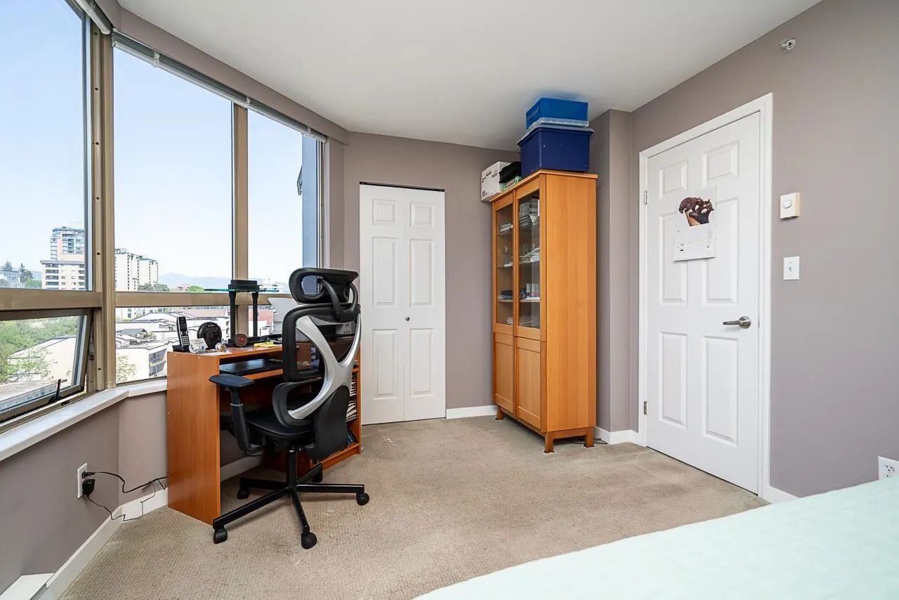 328 Clarkson Street #1000