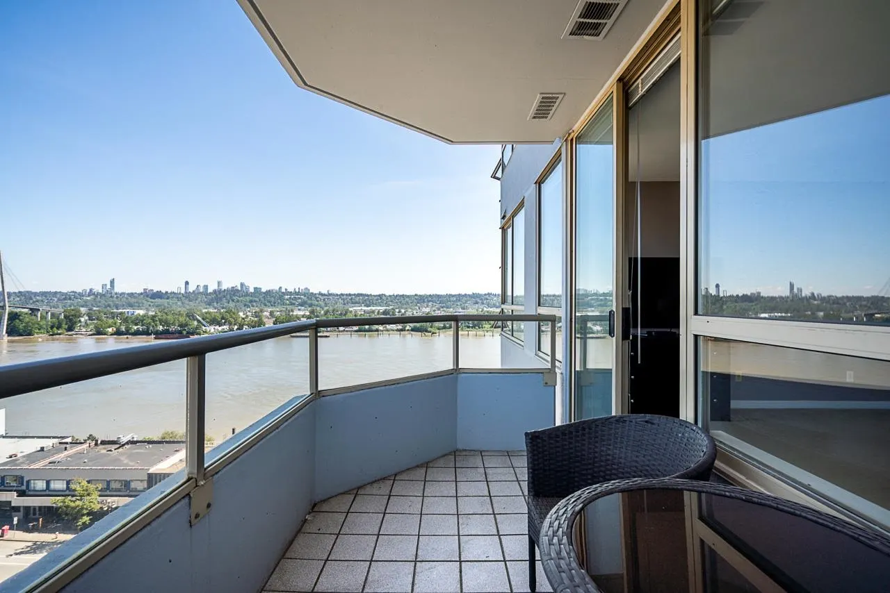 328 Clarkson Street #1000