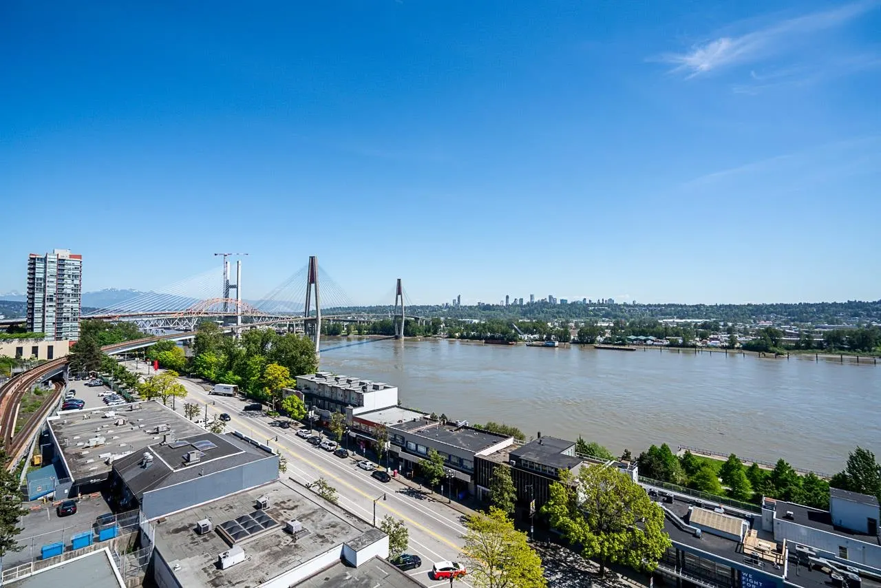 328 Clarkson Street #1000