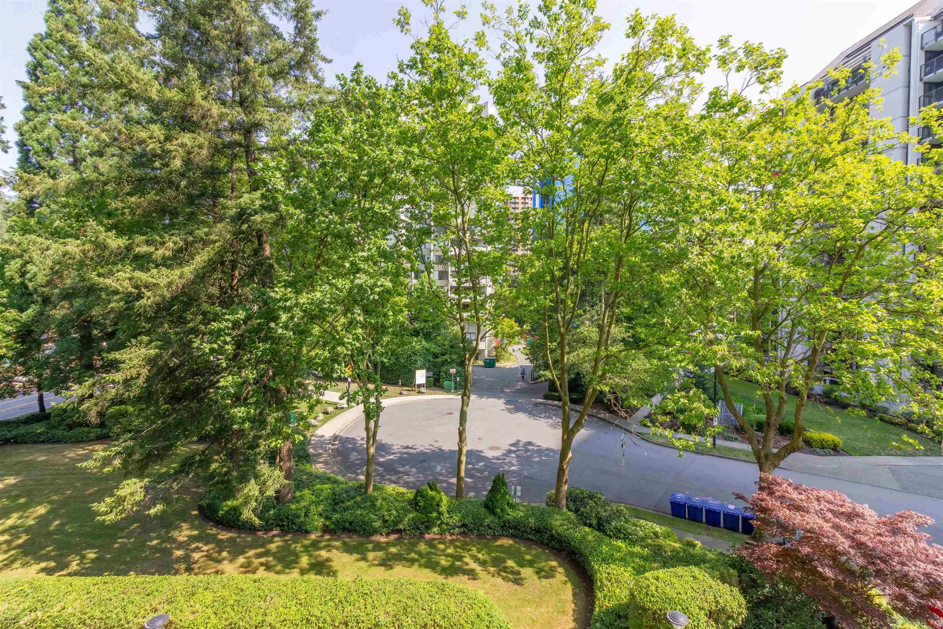 4134 Maywood Street #402