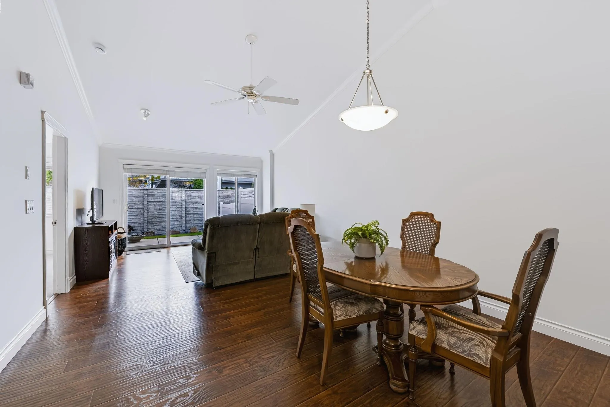 17516 4 Avenue #14