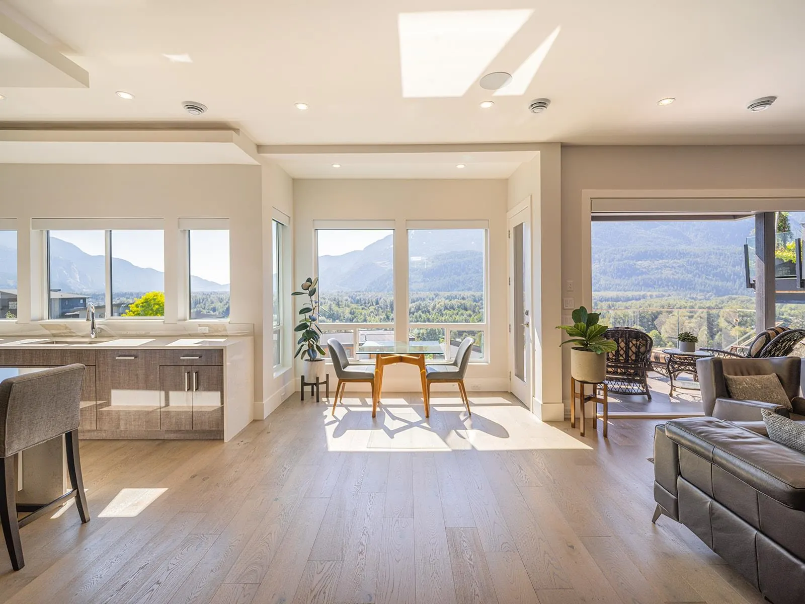 41301 Horizon Drive