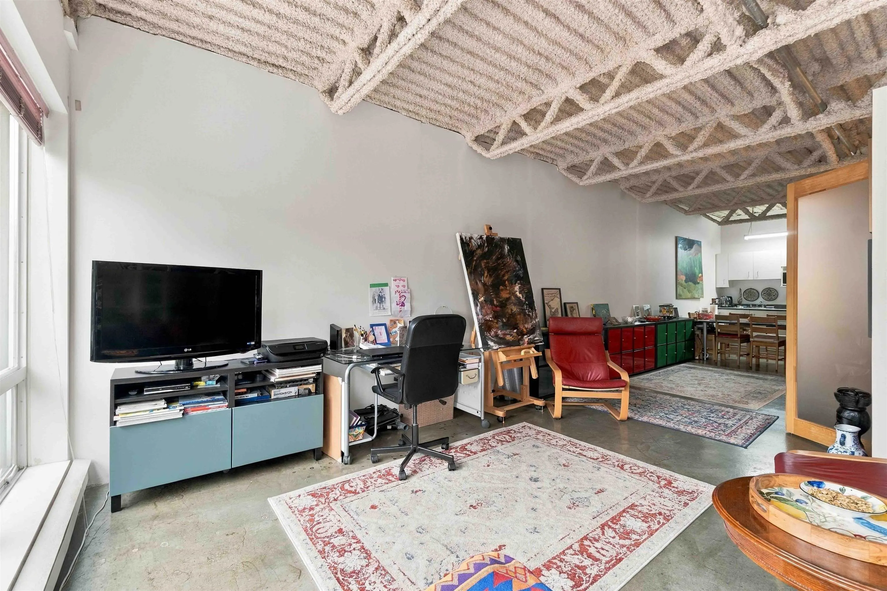 350 E 2nd Avenue #307