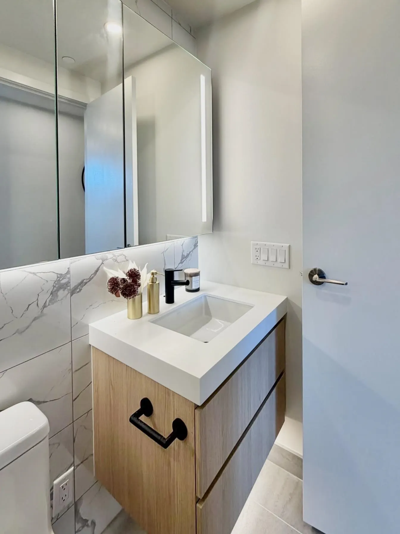5987 Wilson Avenue #404