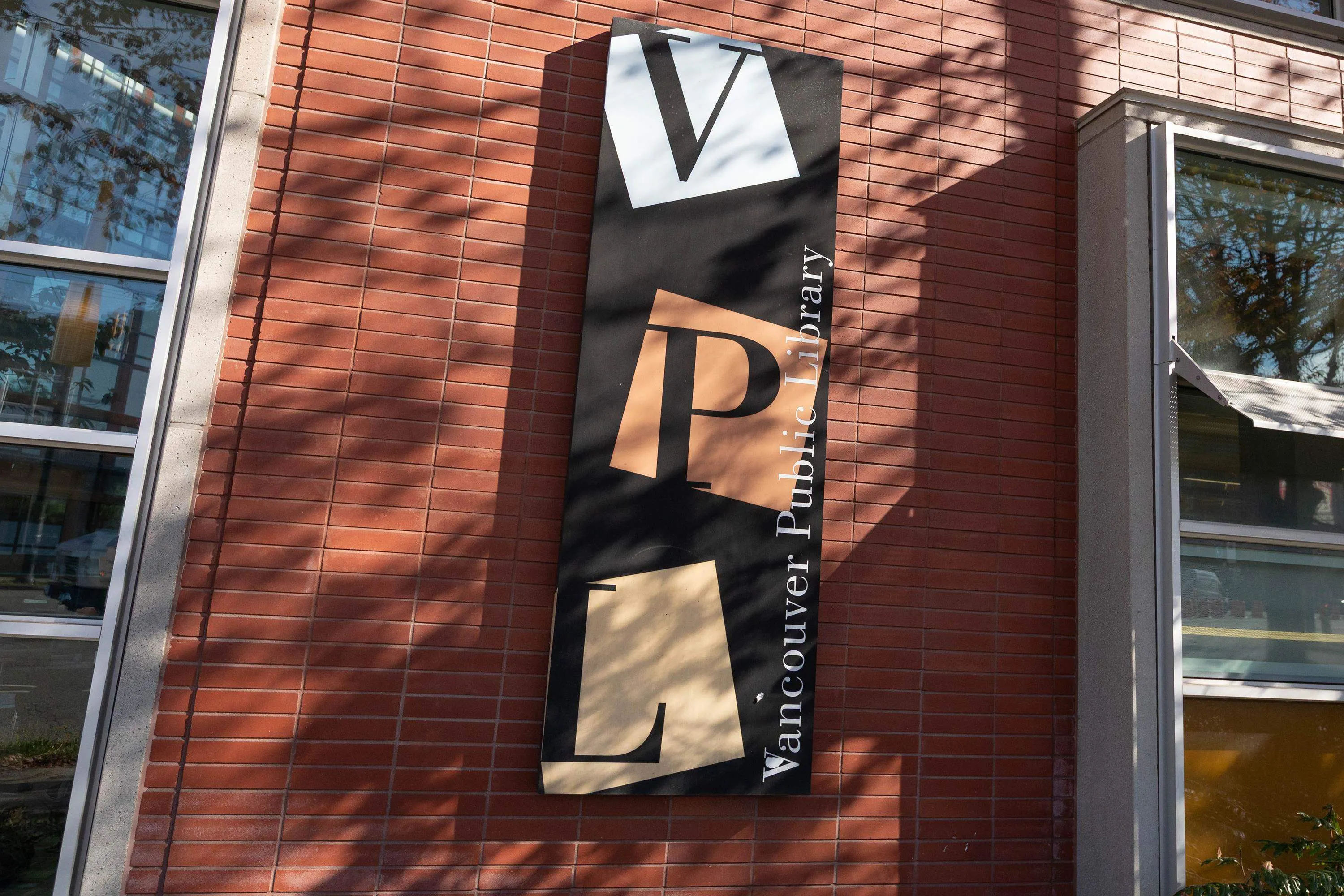 280 E 6th Avenue #4
