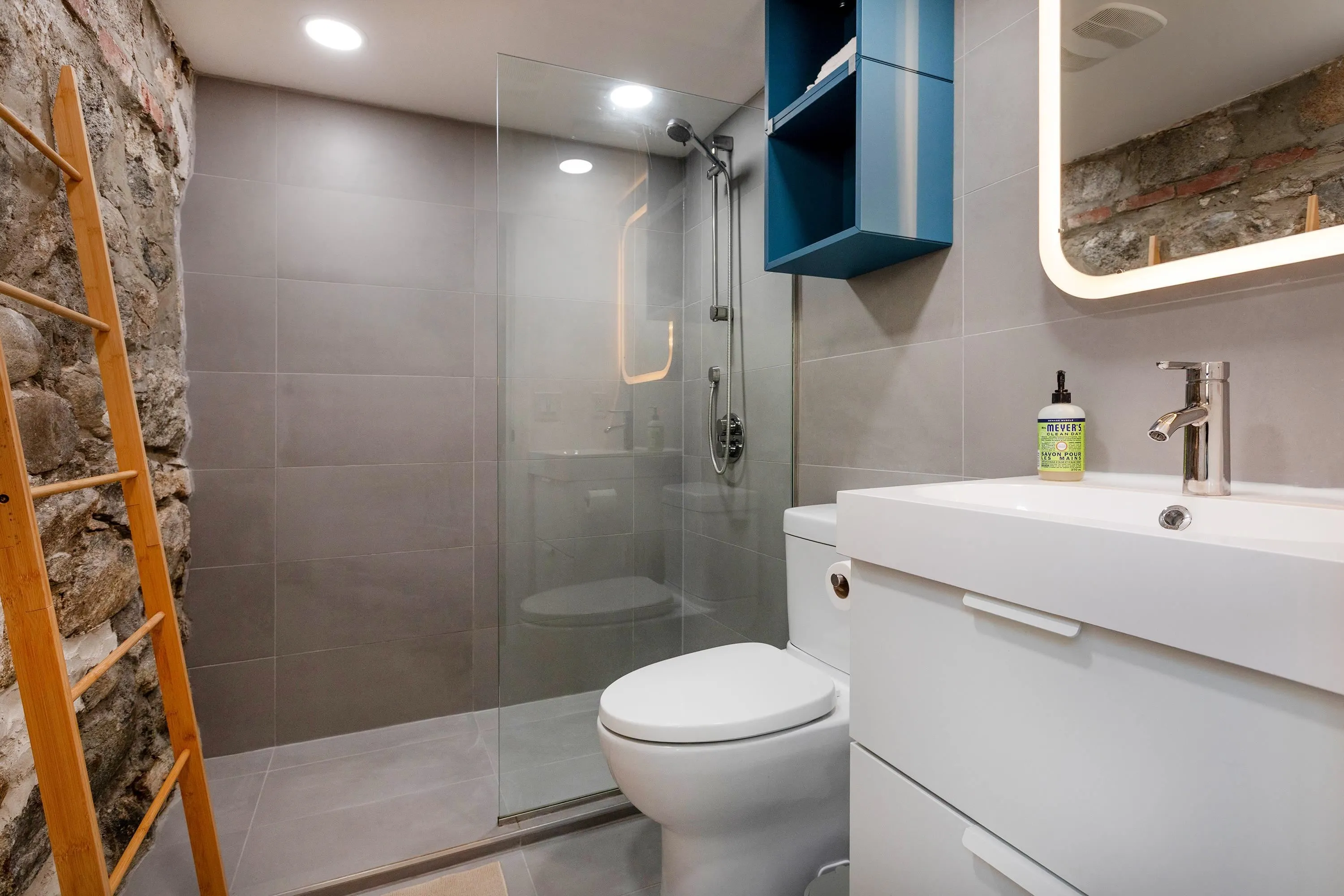 280 E 6th Avenue #4