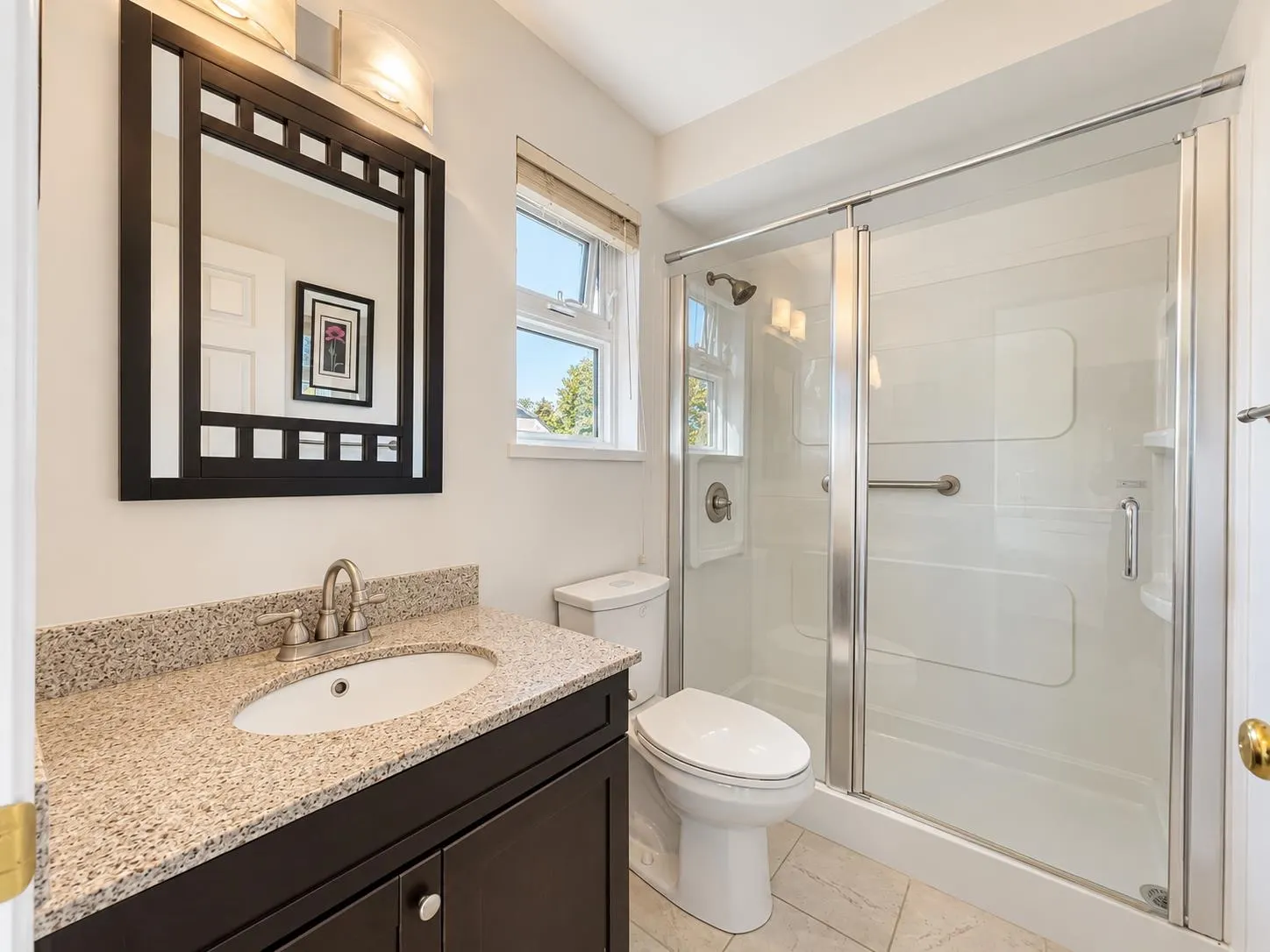 1180 Devonshire Crescent