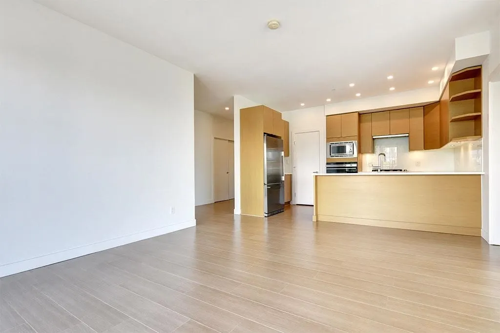 2528 Collingwood Street #PH7