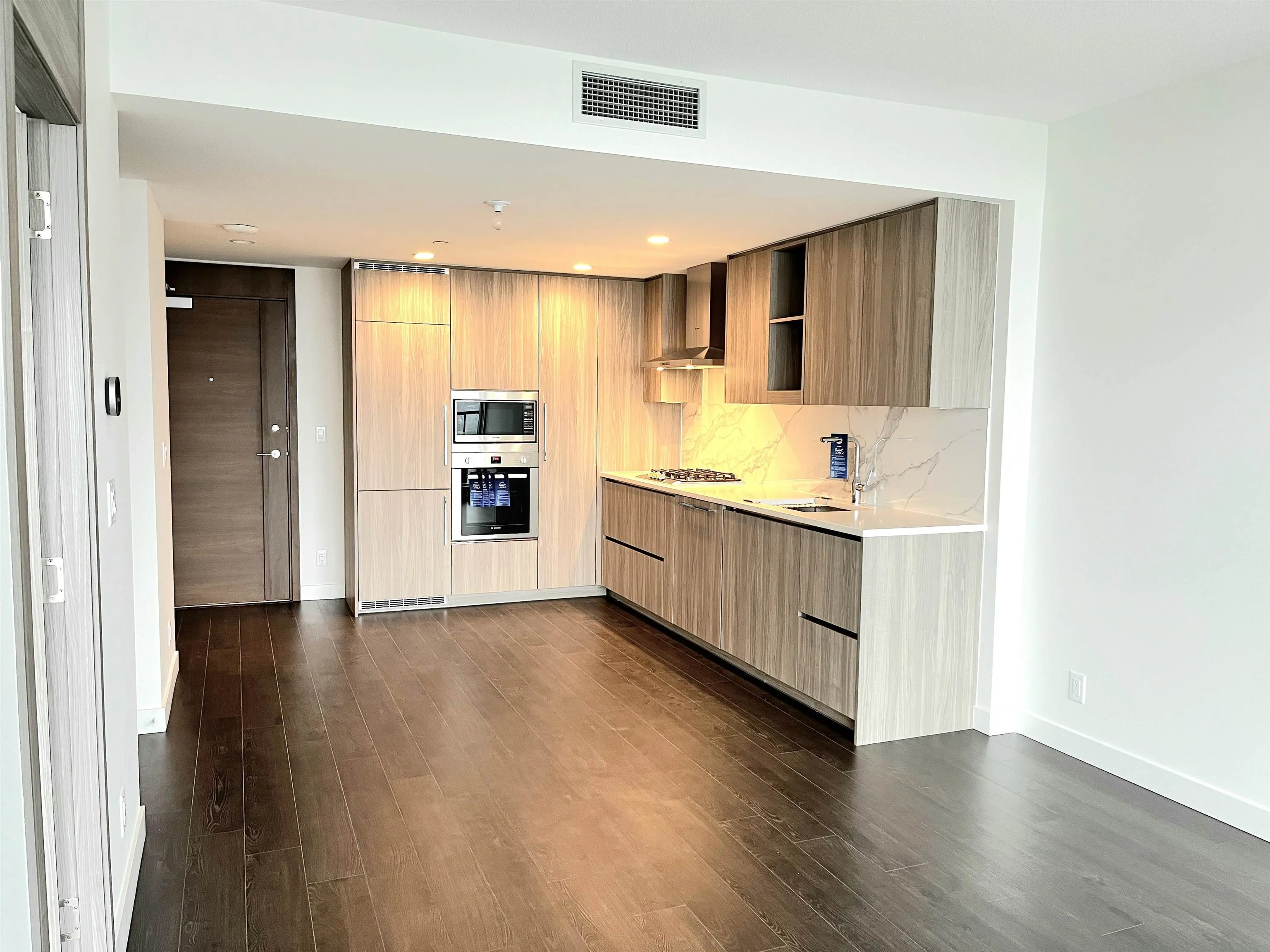 4880 Lougheed Highway #4308