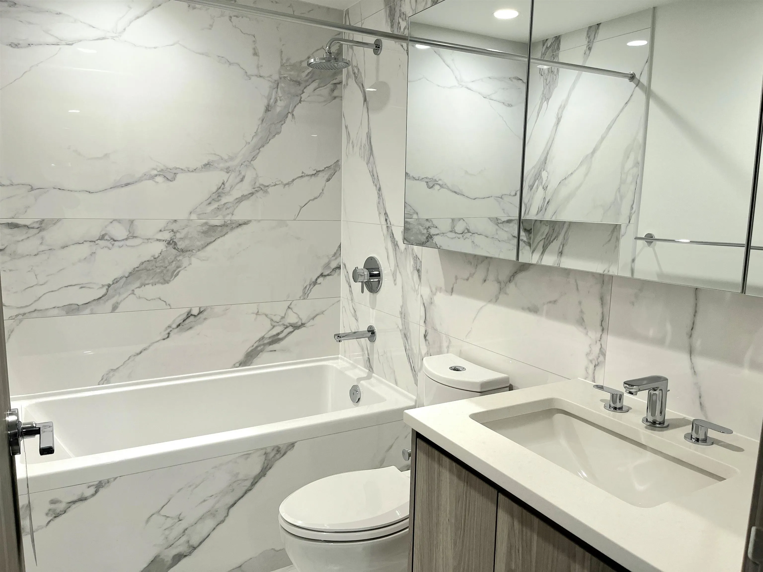 4880 Lougheed Highway #4308
