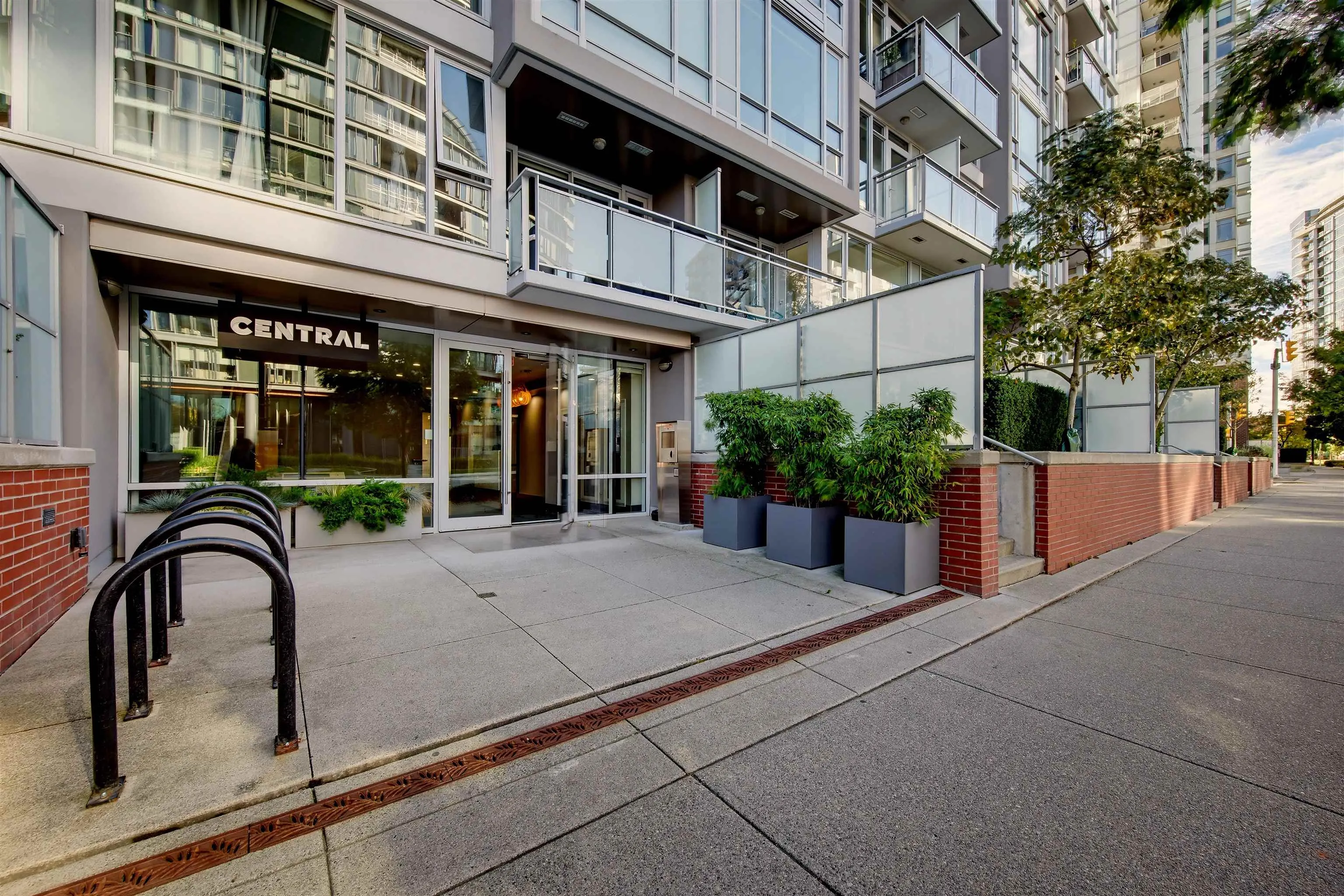 1618 Quebec Street #1711