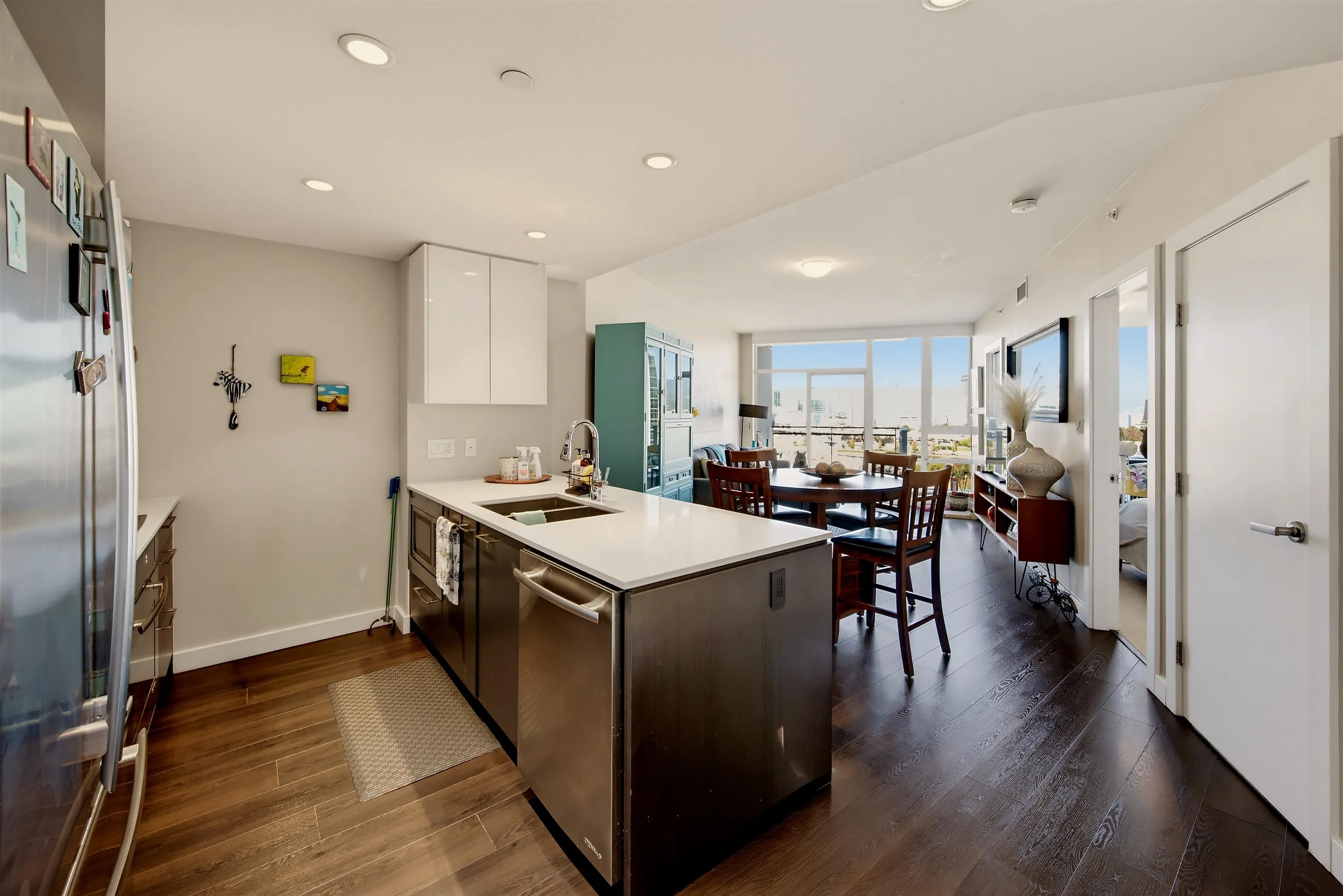 1618 Quebec Street Street #1711