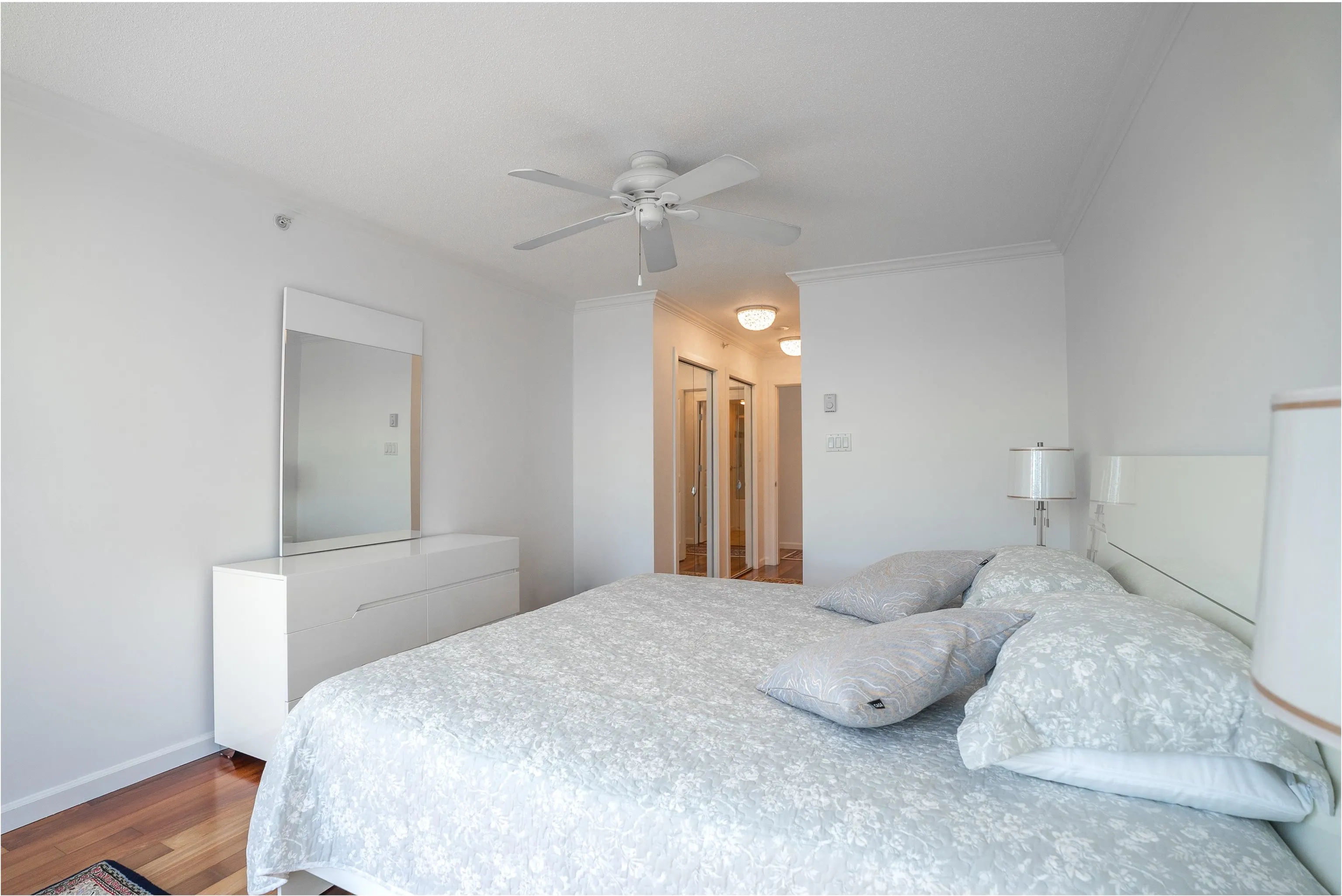 235 Guildford Way #1403