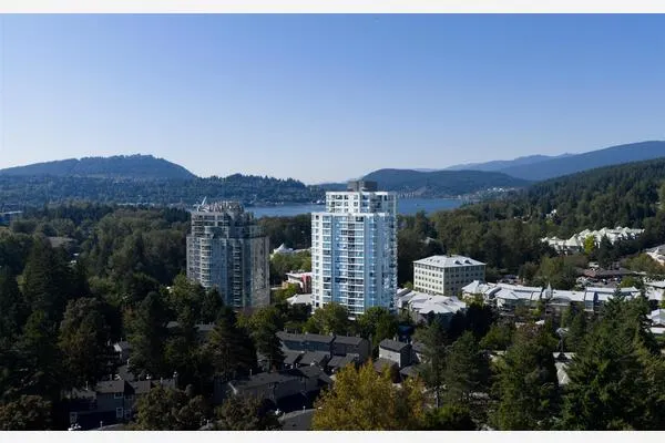 235 Guildford Way #1403