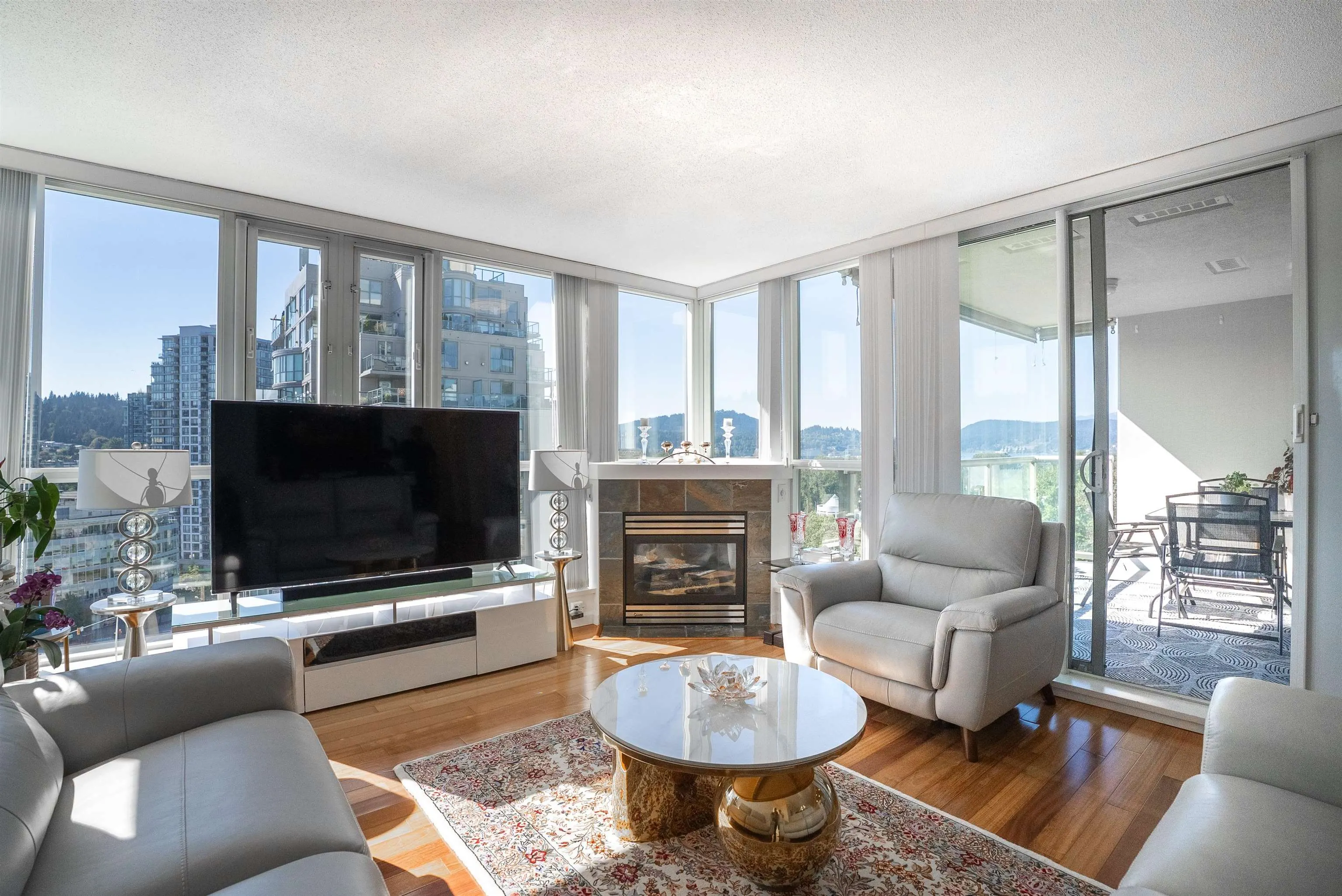 235 Guildford Way #1403