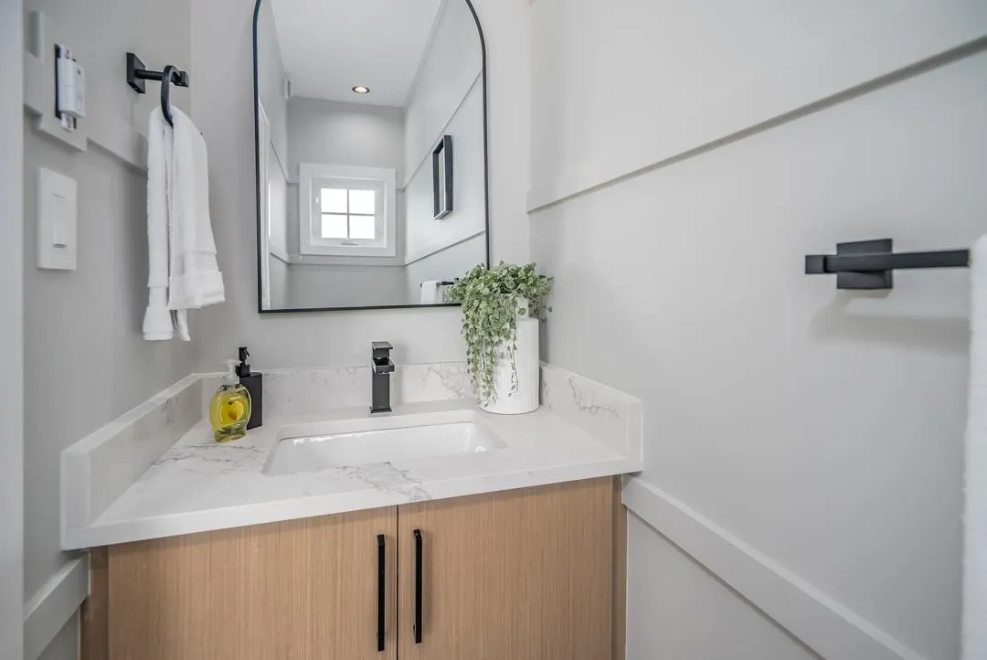 22811 Mclean Avenue #3