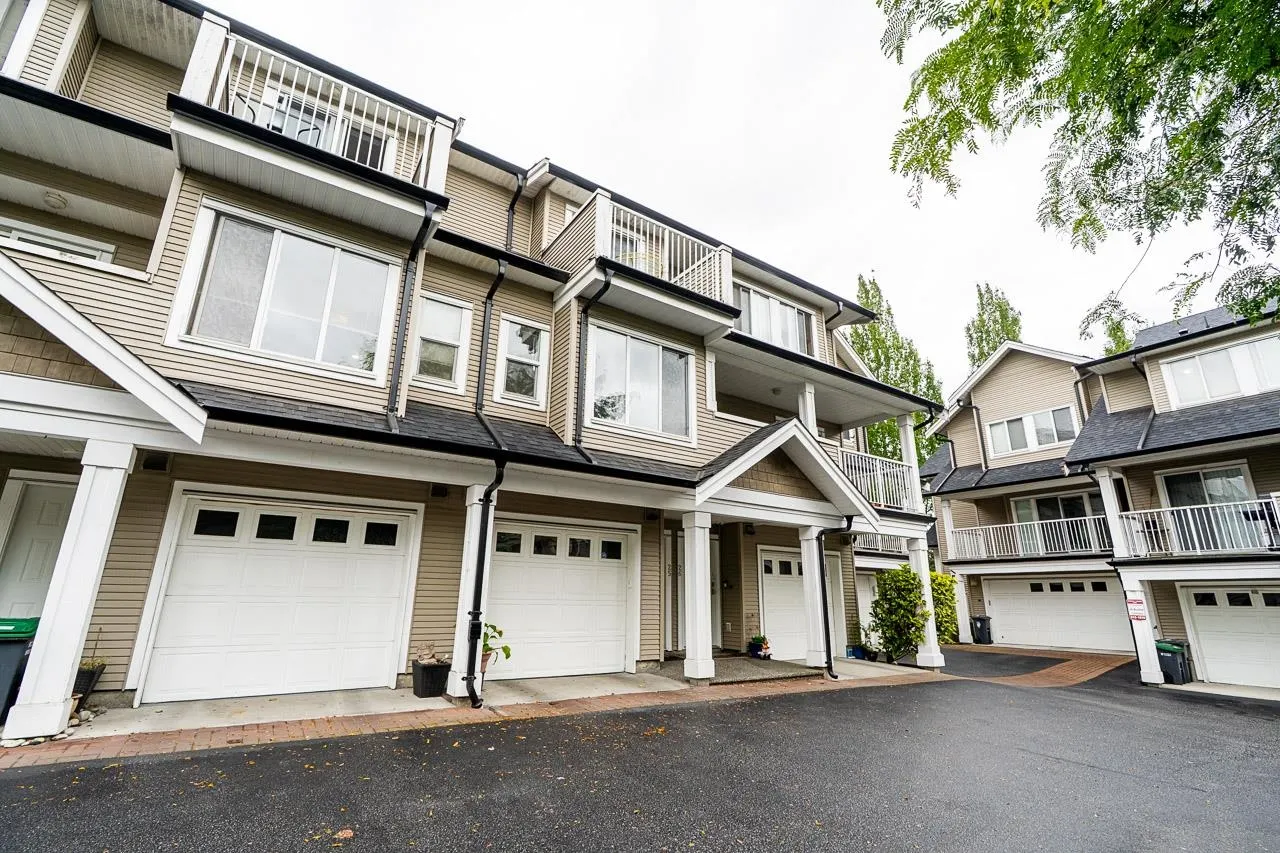 20875 88 Avenue #25