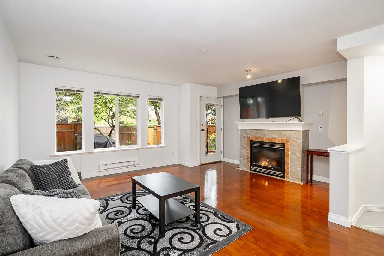 20875 88 Avenue #25