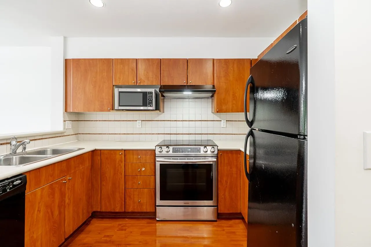 20875 88 Avenue #25