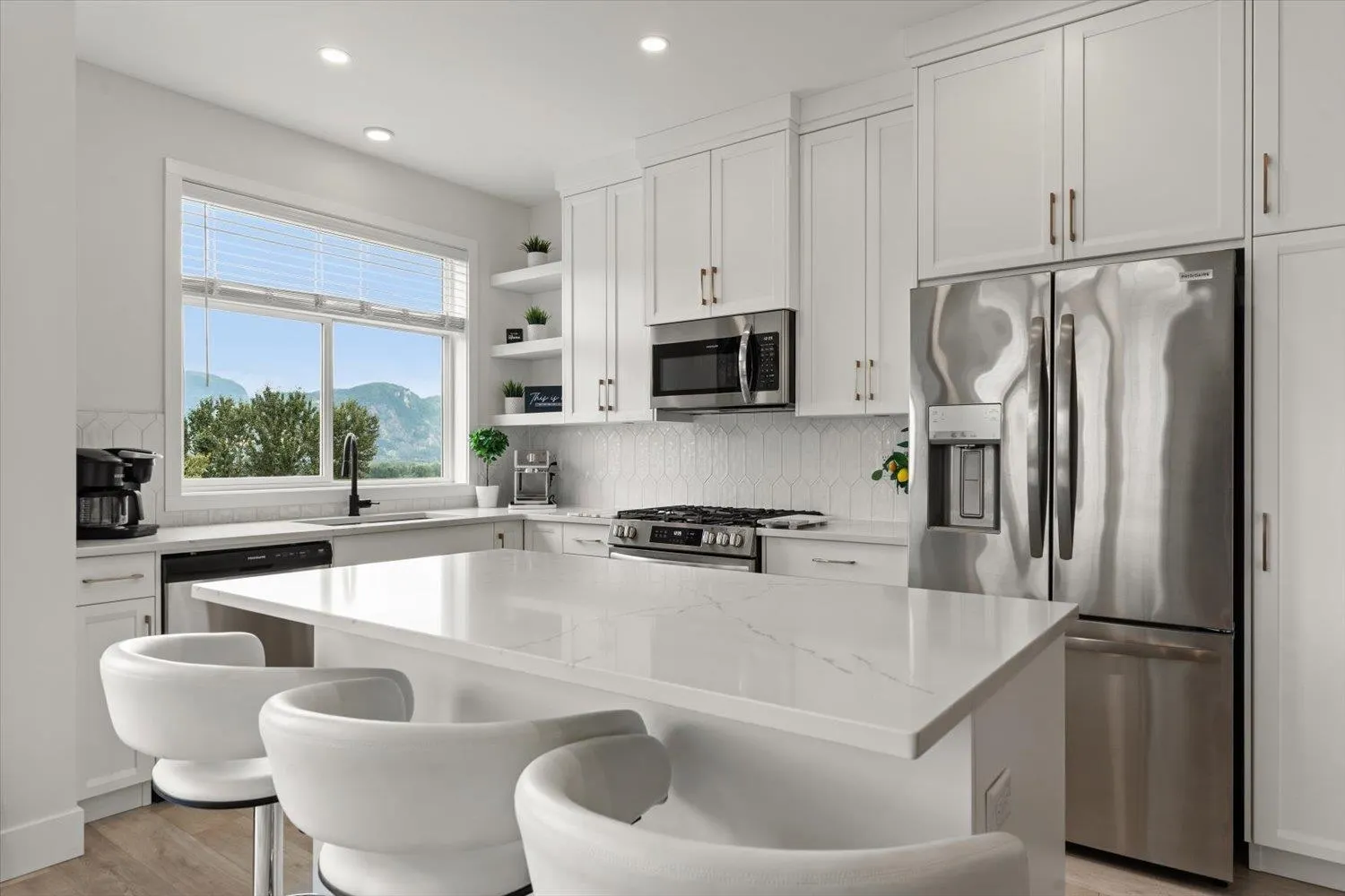 43998 Chilliwack Mountain Road #11
