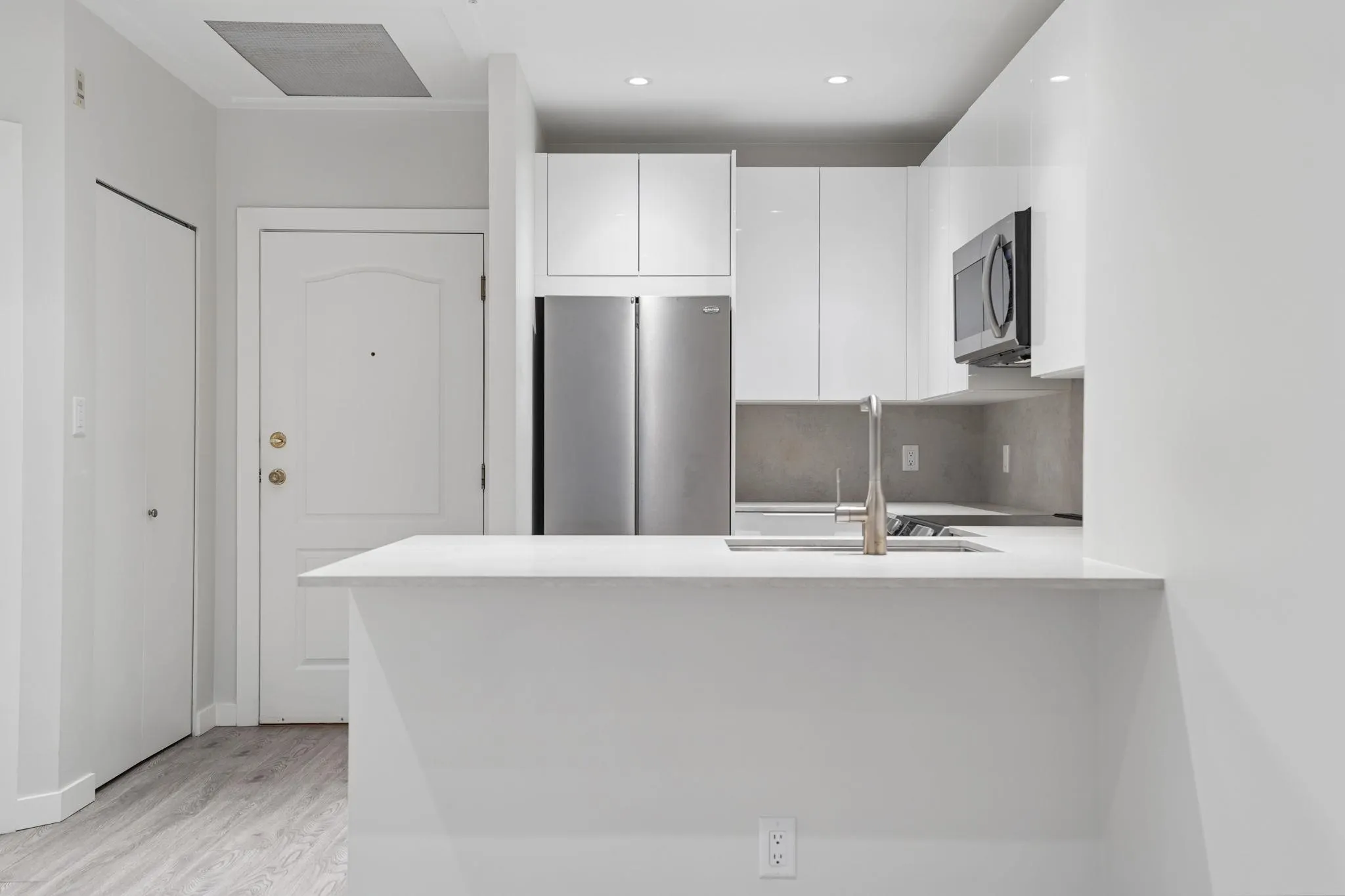 1177 Hornby Street #410