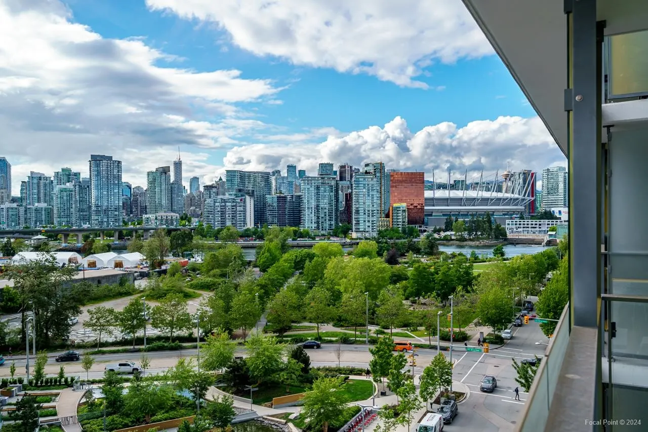 1788 Columbia Street #1008