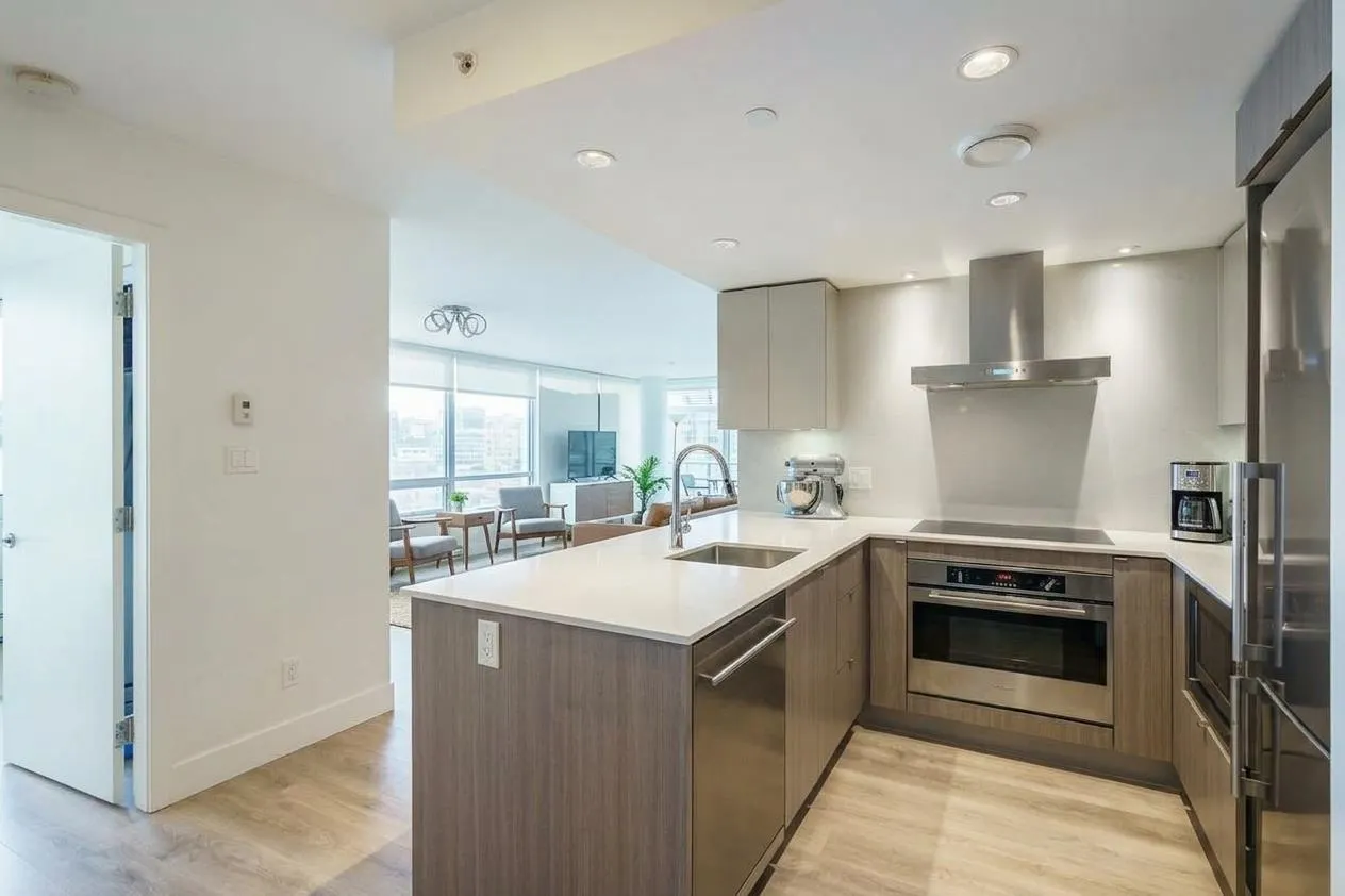 1788 Columbia Street #1008
