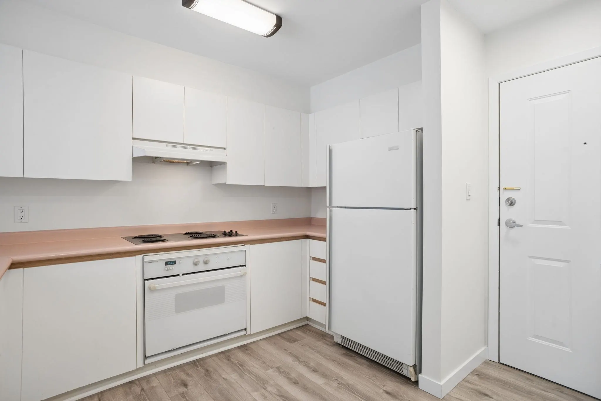 8620 Jones Road #231