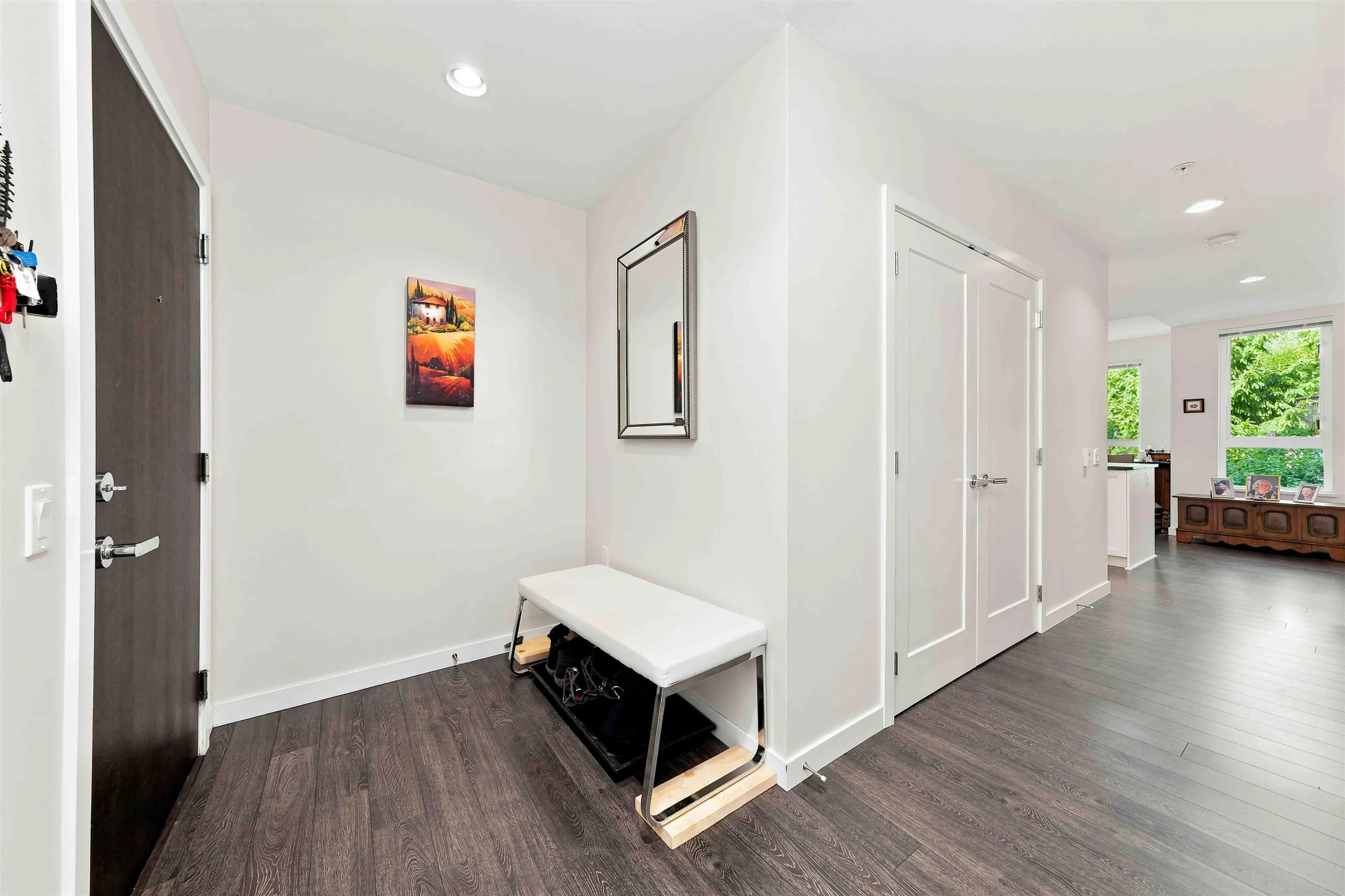 3911 Cates Landing Way #203