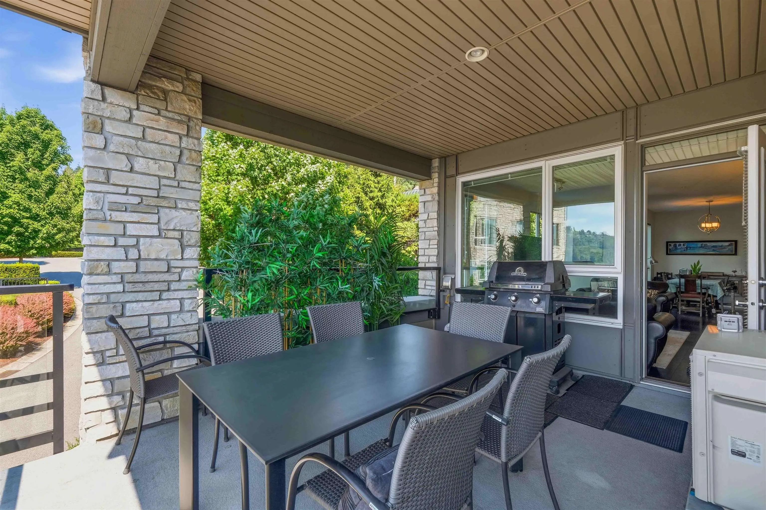 3911 Cates Landing Way #203