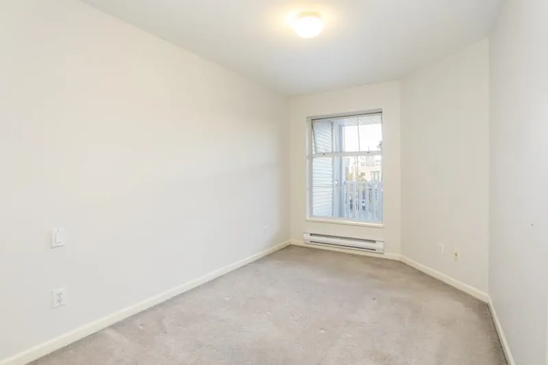 137 E 1st Street #206