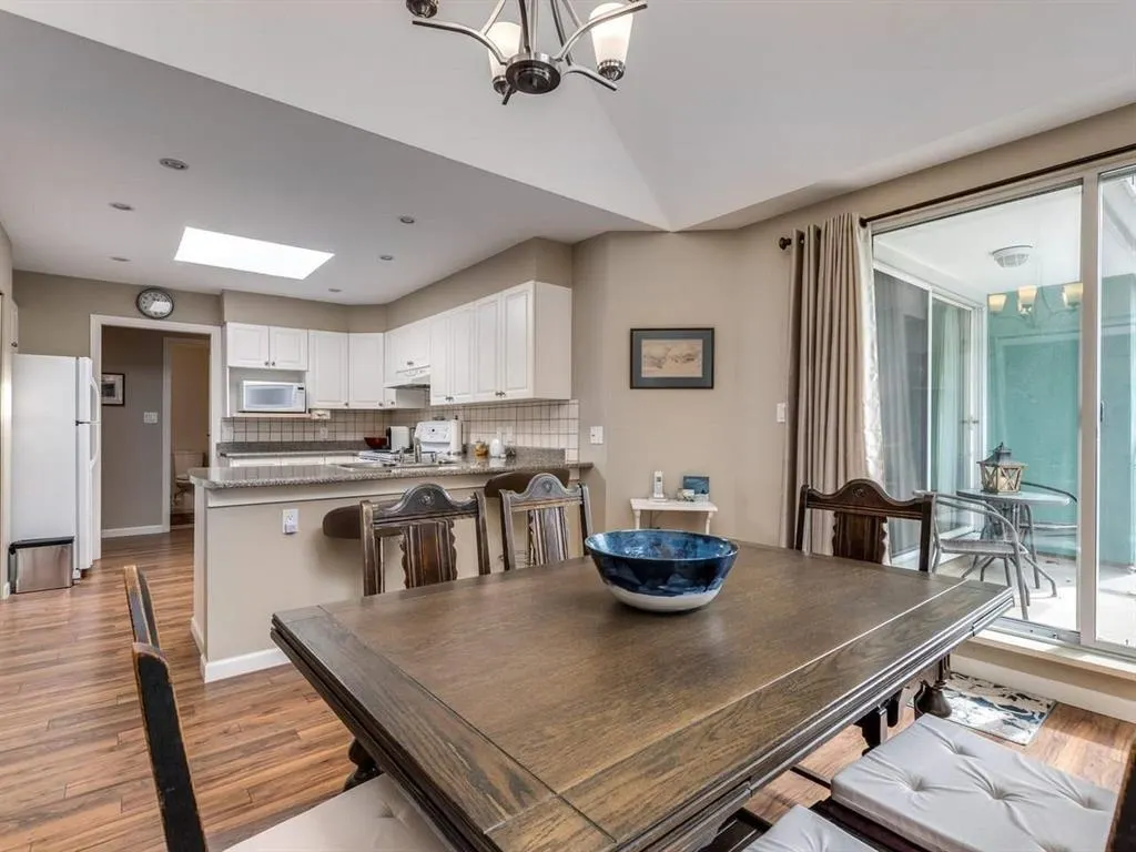 1675 Augusta Avenue #304